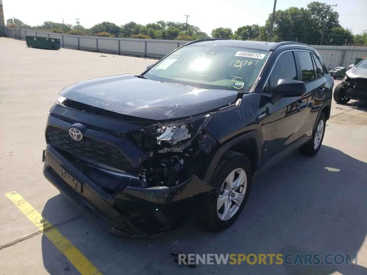 2 fotografías del automóvil dañado JTMLWRFV9MD131767 TOYOTA RAV4 2021