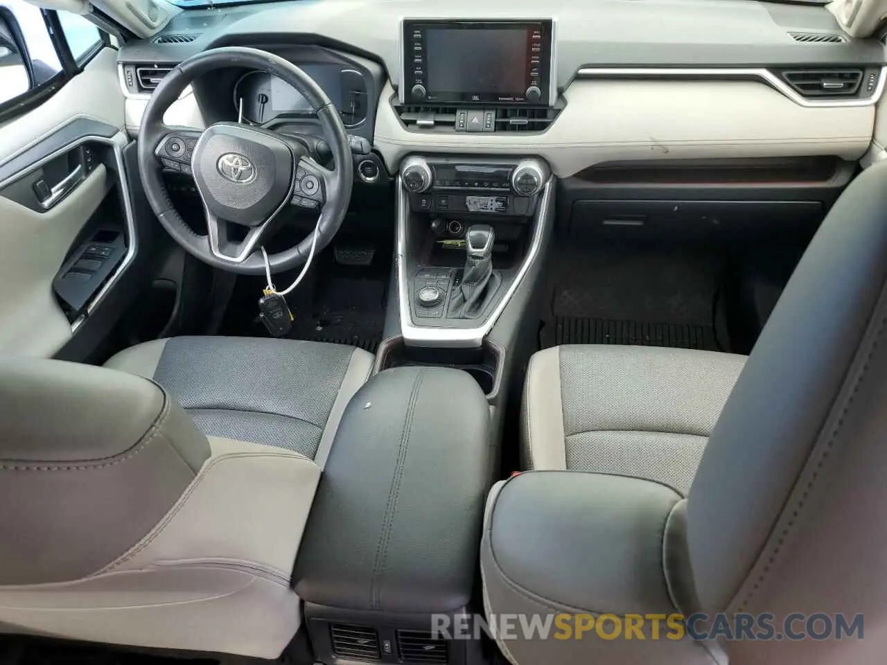 8 fotografías del automóvil dañado JTMN1RFV7MD080261 TOYOTA RAV4 2021