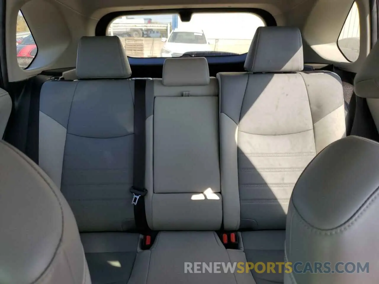 10 fotografías del automóvil dañado JTMN1RFV8MD532170 TOYOTA RAV4 2021