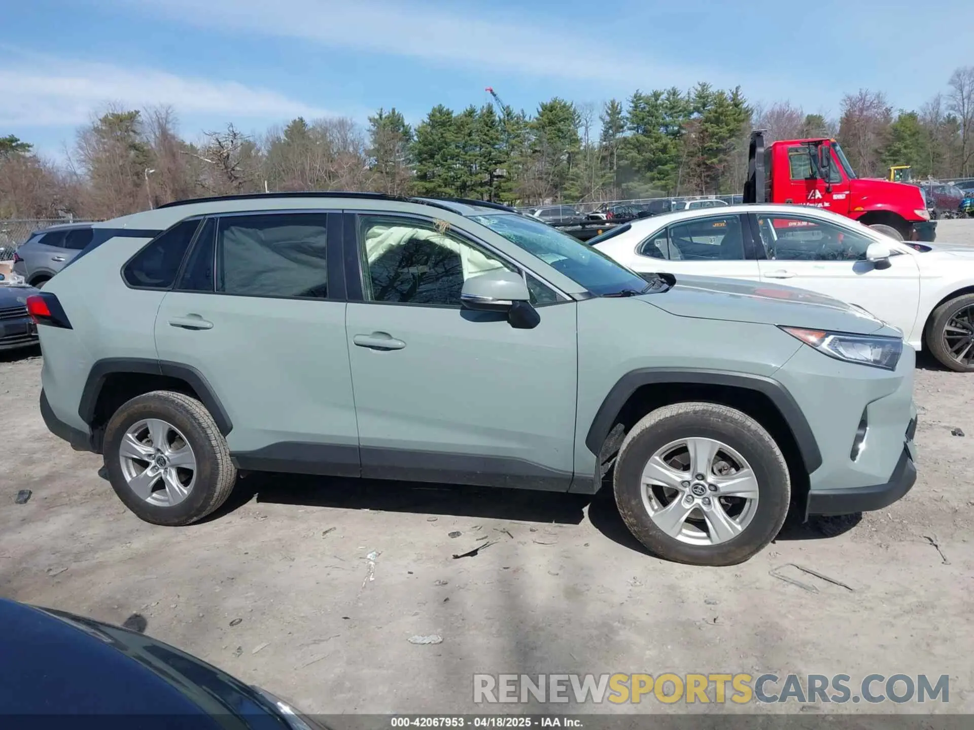 13 fotografías del automóvil dañado JTMP1RFV1MD076165 TOYOTA RAV4 2021