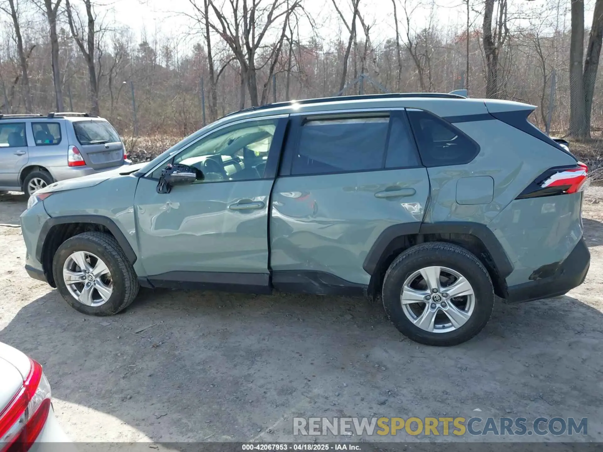 14 fotografías del automóvil dañado JTMP1RFV1MD076165 TOYOTA RAV4 2021