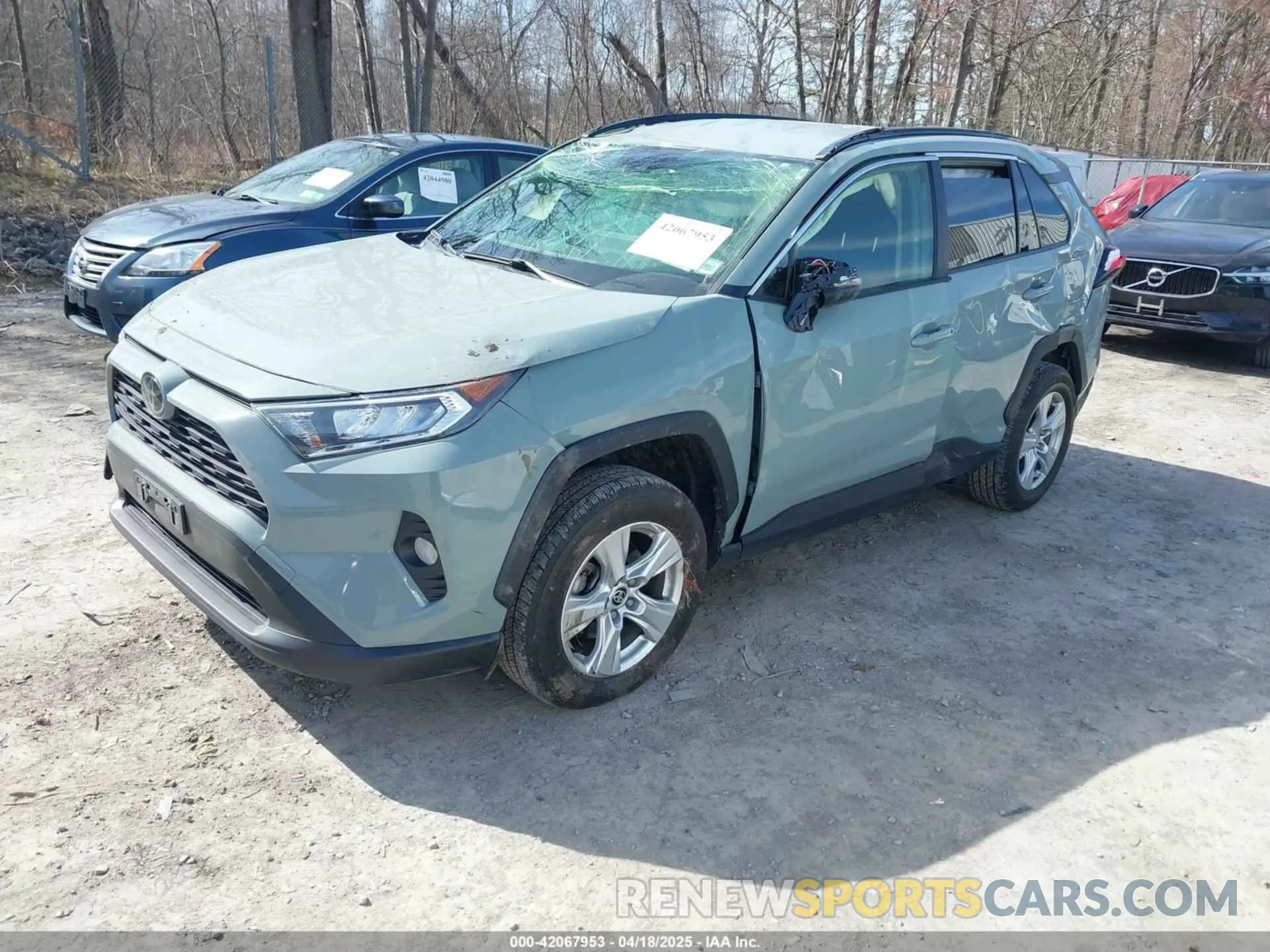 2 fotografías del automóvil dañado JTMP1RFV1MD076165 TOYOTA RAV4 2021