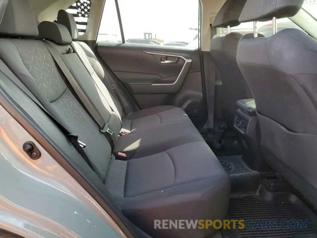 11 fotografías del automóvil dañado JTMP1RFV2MD077101 TOYOTA RAV4 2021