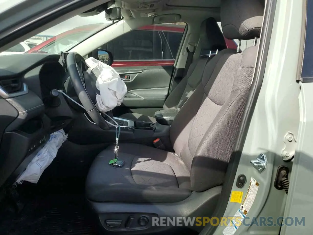 7 fotografías del automóvil dañado JTMP1RFV2MD077101 TOYOTA RAV4 2021