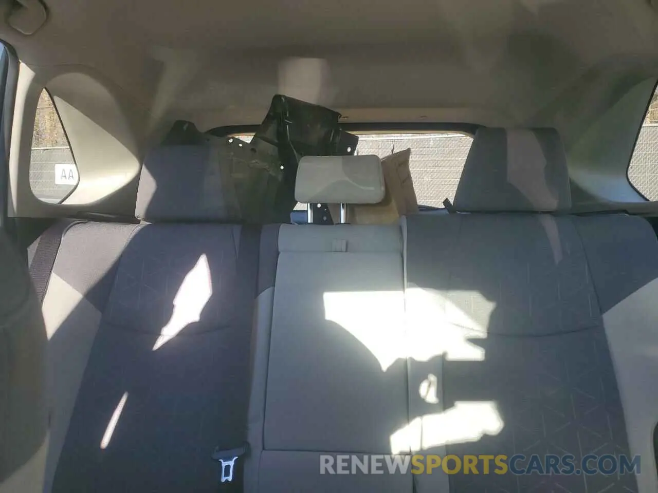 10 fotografías del automóvil dañado JTMP1RFV2MD079916 TOYOTA RAV4 2021