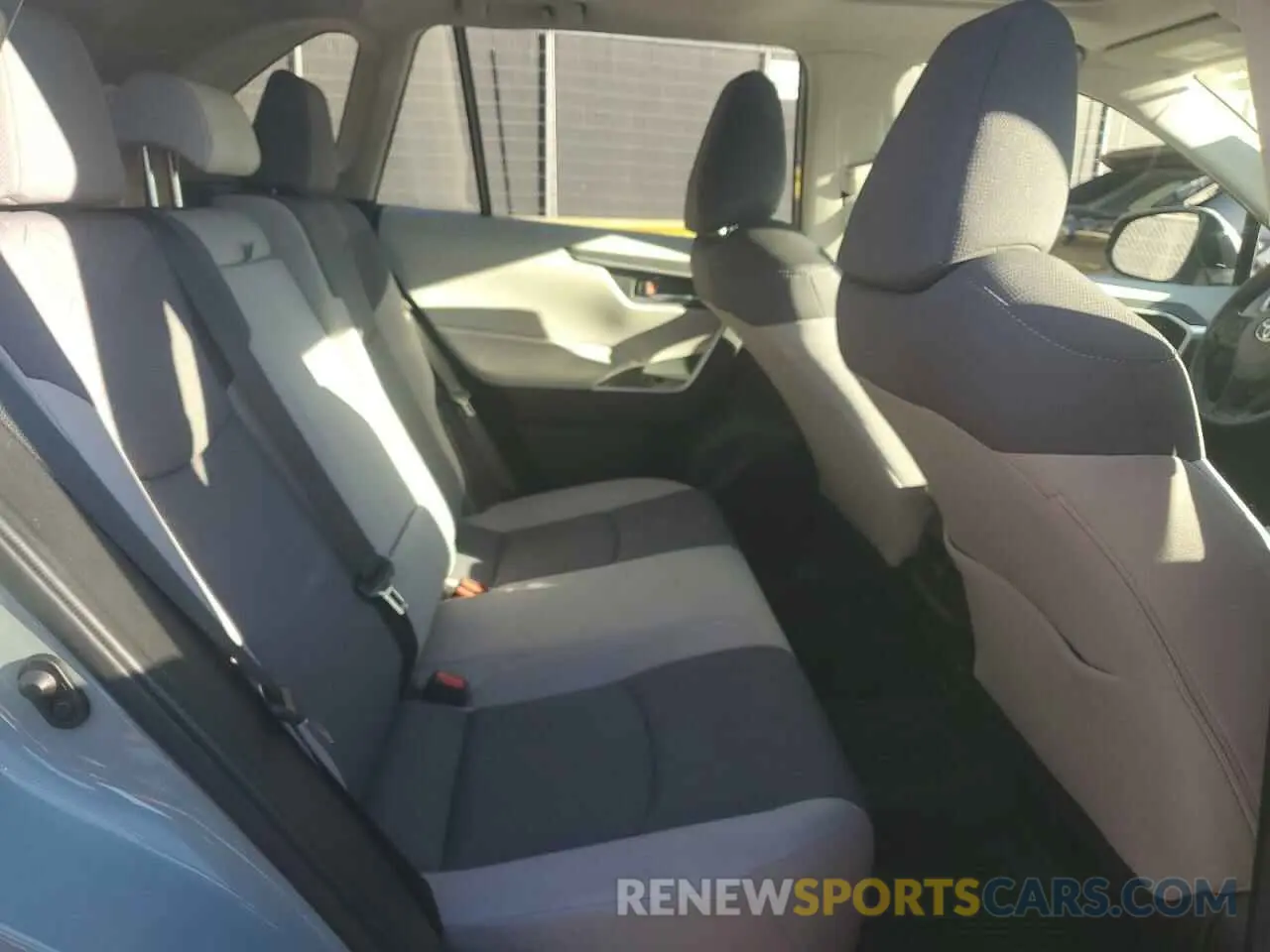 11 fotografías del automóvil dañado JTMP1RFV2MD079916 TOYOTA RAV4 2021