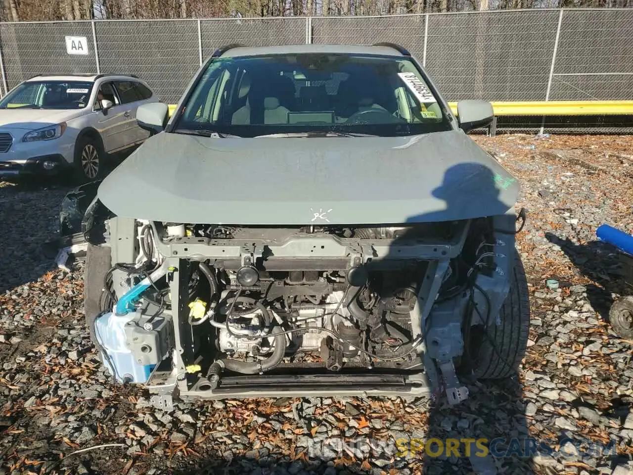 5 fotografías del automóvil dañado JTMP1RFV2MD079916 TOYOTA RAV4 2021