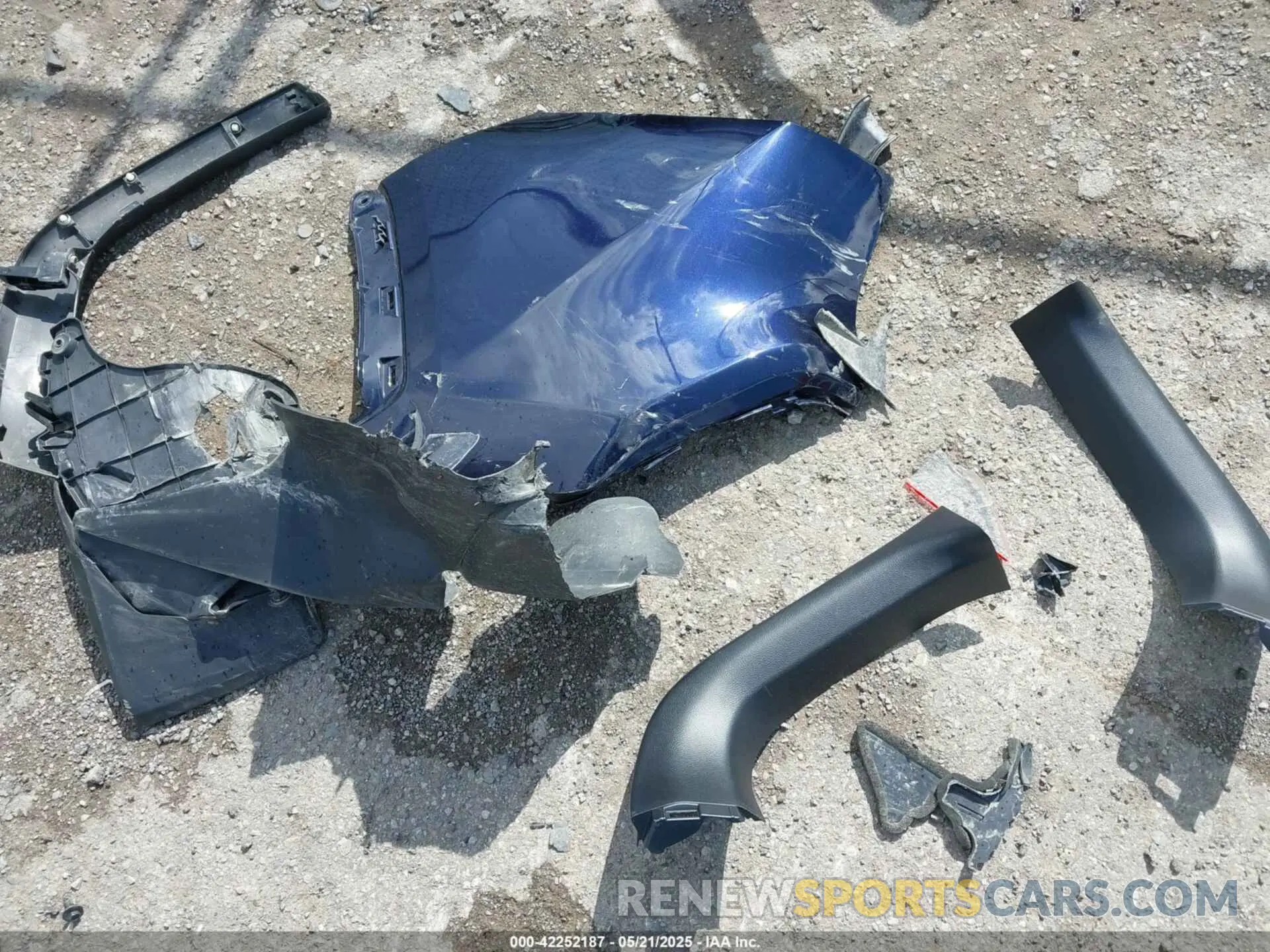 12 fotografías del automóvil dañado JTMP1RFV4MD071915 TOYOTA RAV4 2021