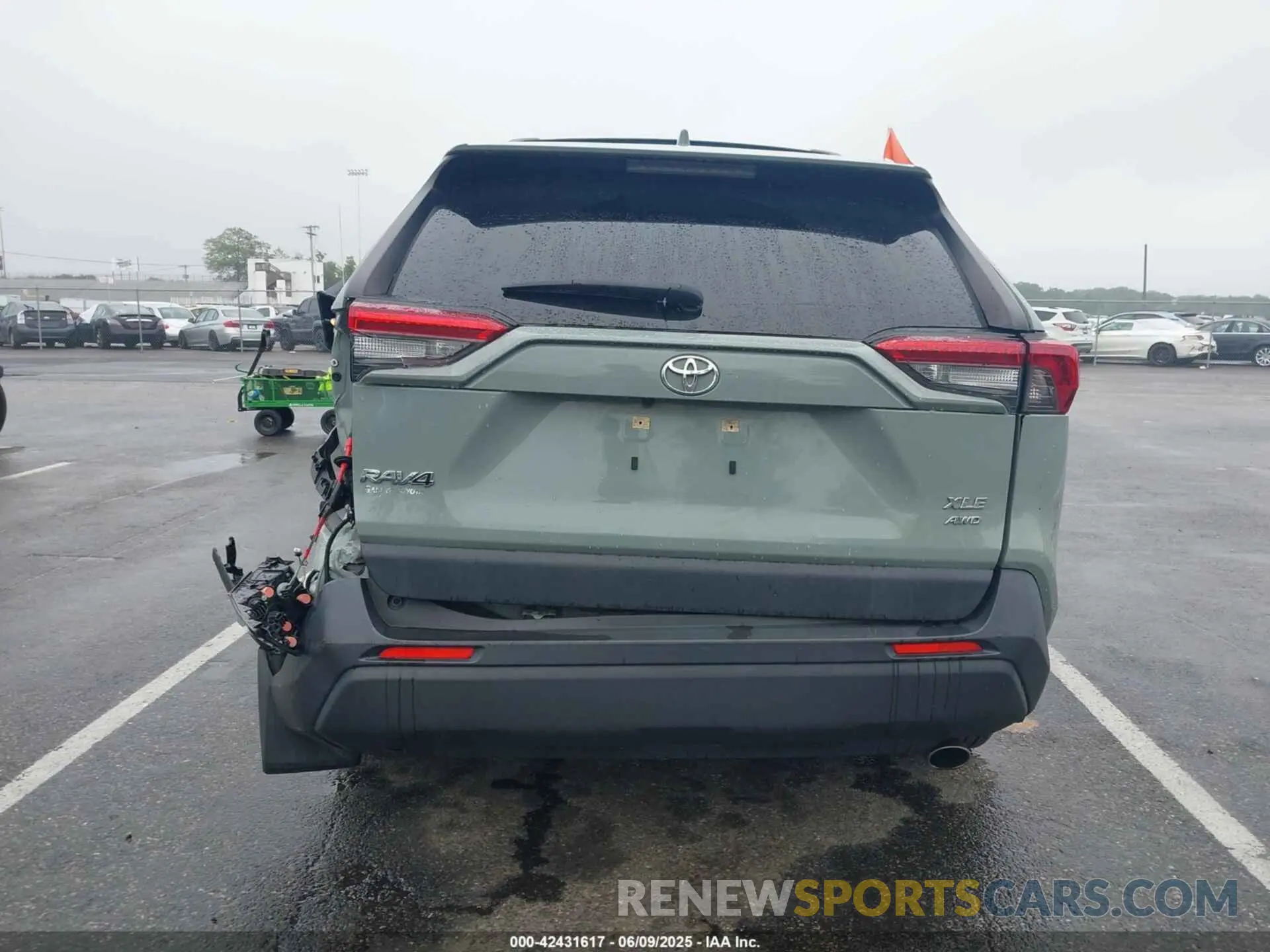 16 fotografías del automóvil dañado JTMP1RFV8MD070024 TOYOTA RAV4 2021