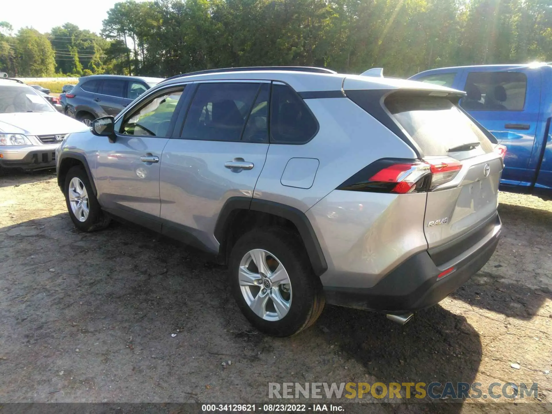 3 fotografías del automóvil dañado JTMP1RFVXMD078710 TOYOTA RAV4 2021