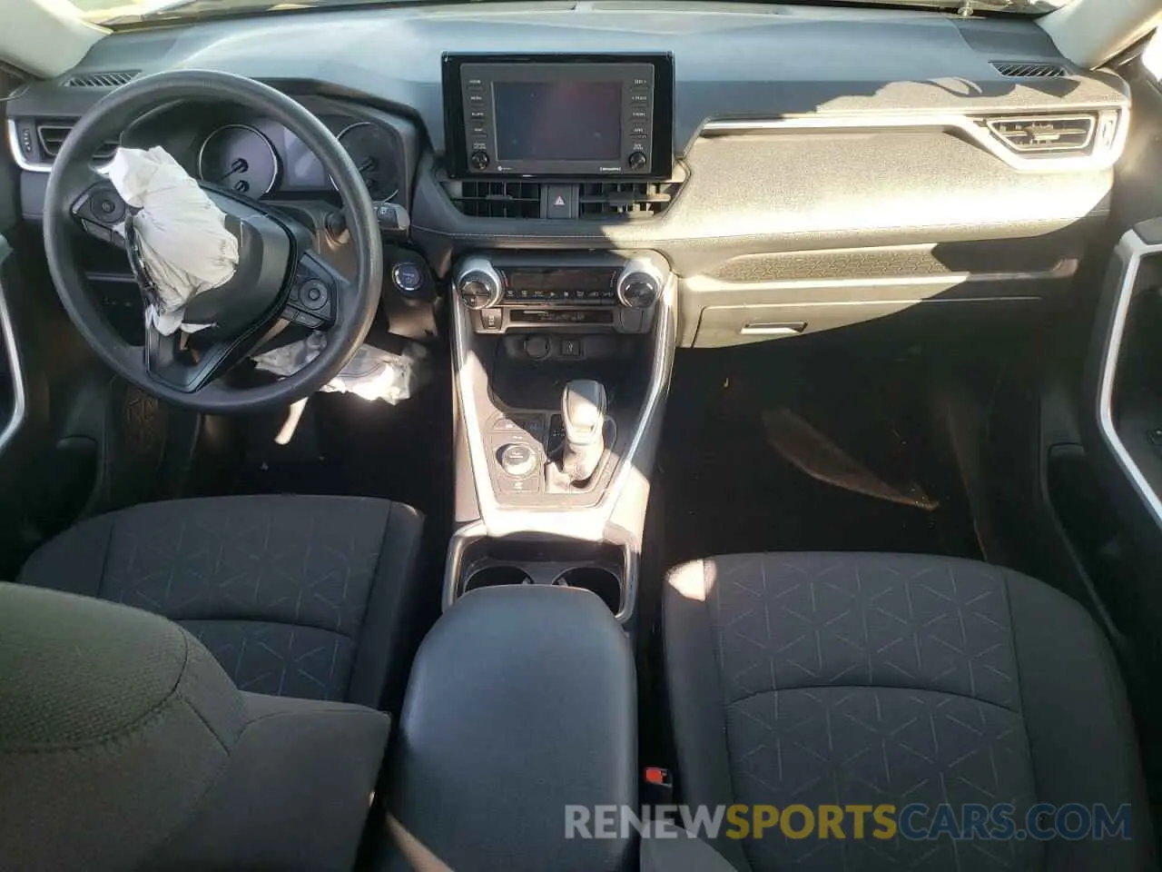 8 fotografías del automóvil dañado JTMR6RFV8MD021559 TOYOTA RAV4 2021