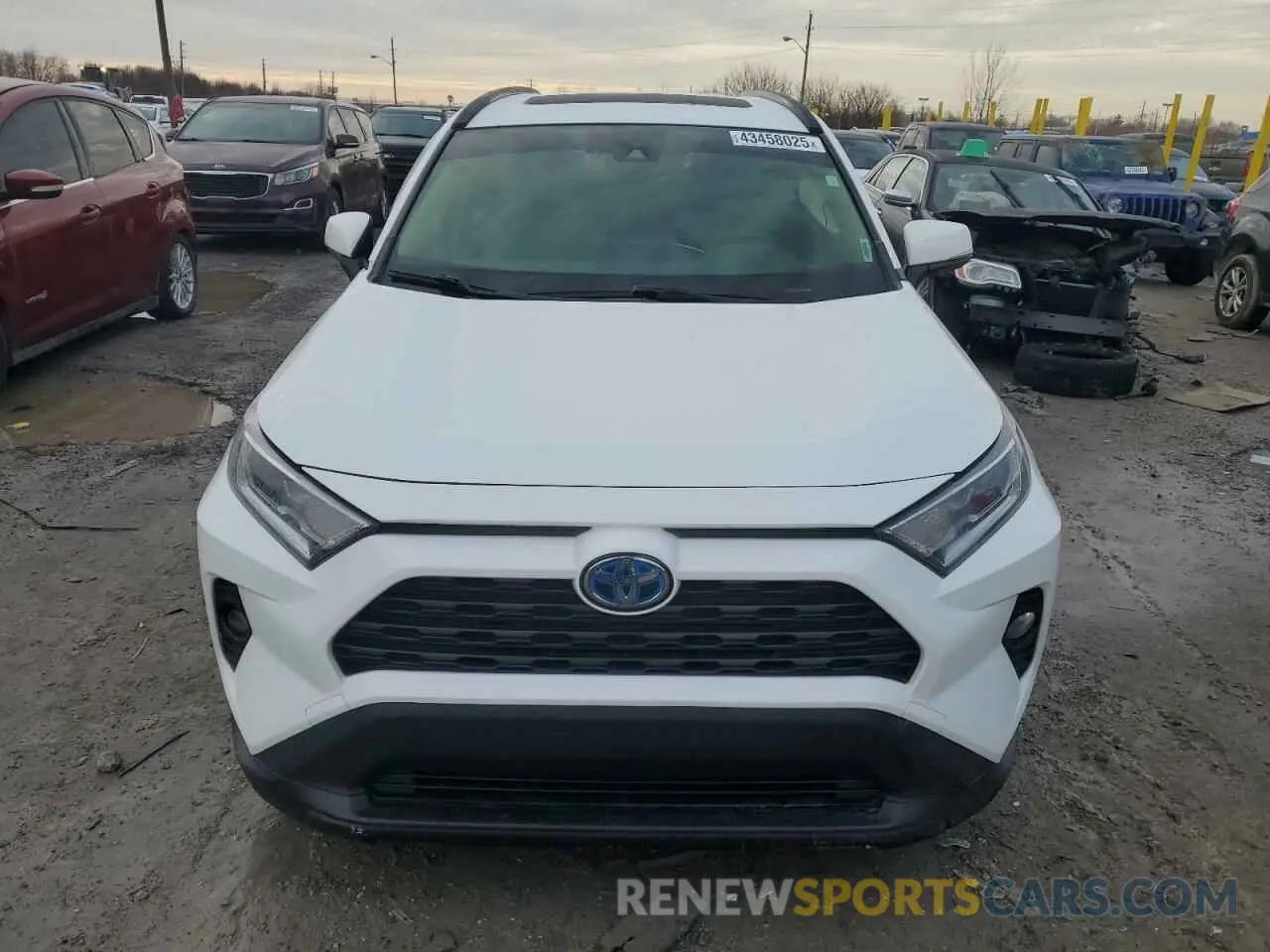 5 fotografías del automóvil dañado JTMRWRFV5MJ053662 TOYOTA RAV4 2021