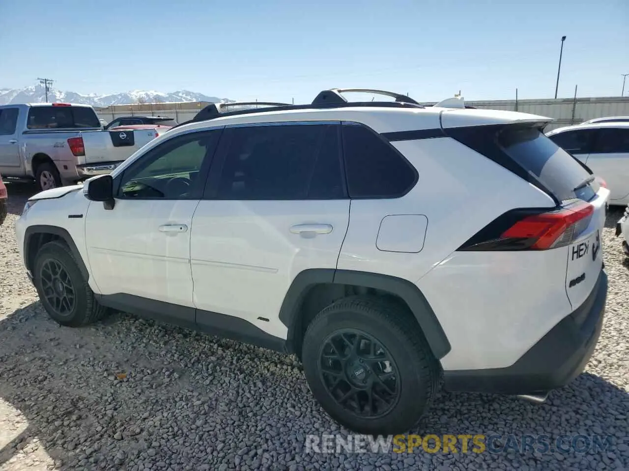 2 fotografías del automóvil dañado JTMRWRFV6MD559354 TOYOTA RAV4 2021
