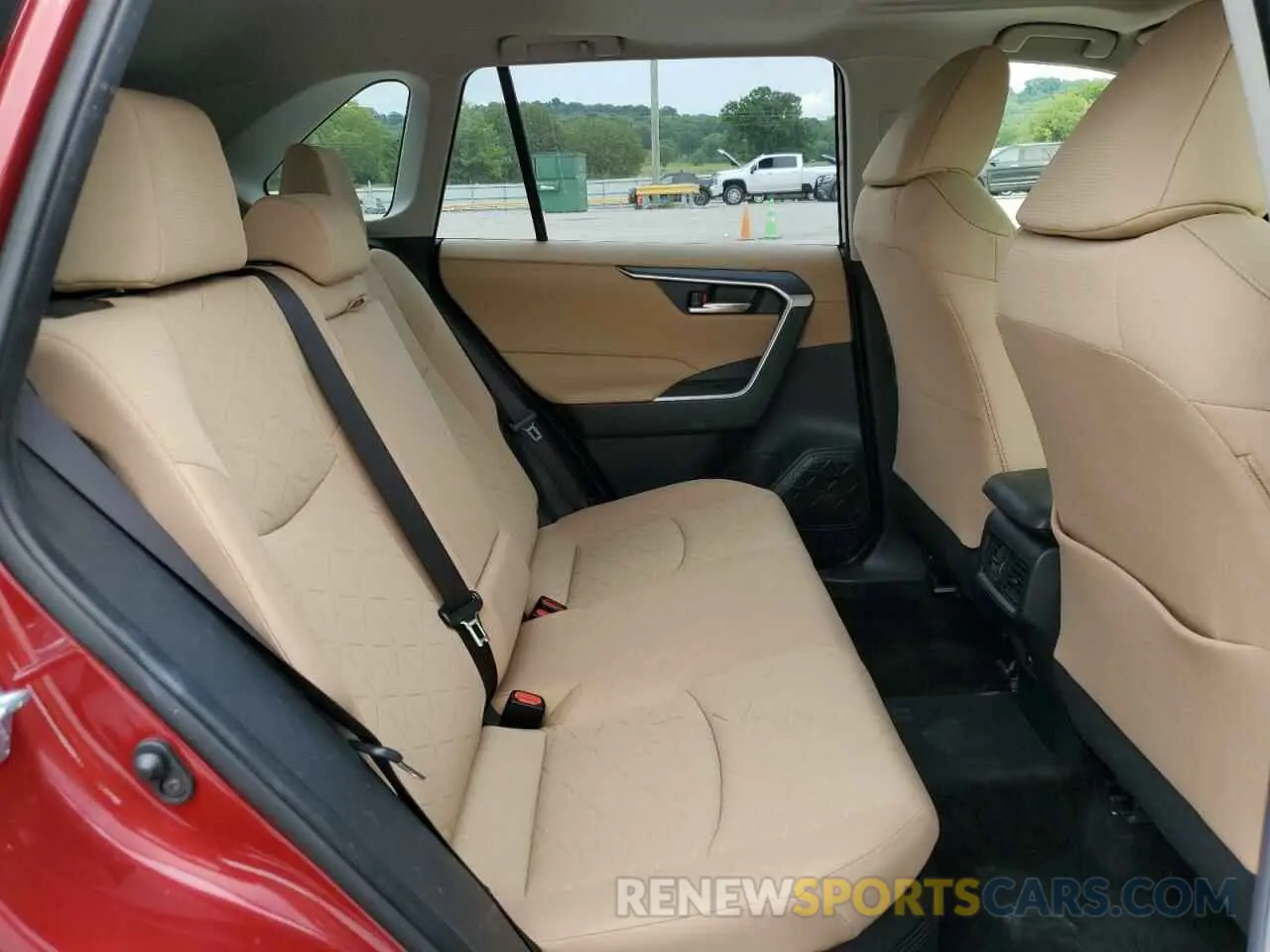11 fotografías del automóvil dañado JTMRWRFVXMD100540 TOYOTA RAV4 2021