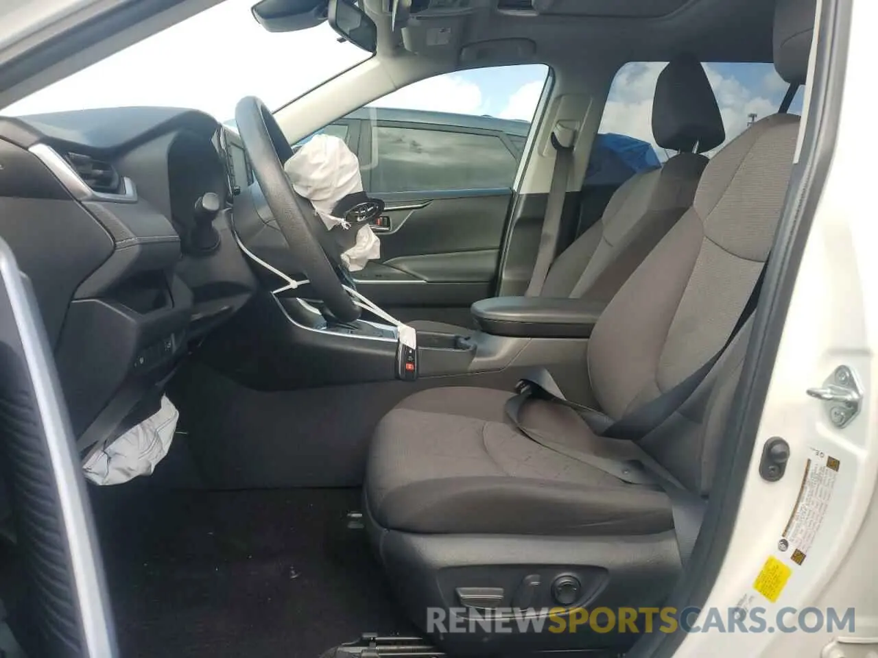 7 fotografías del automóvil dañado JTMW1RFV2MD069625 TOYOTA RAV4 2021