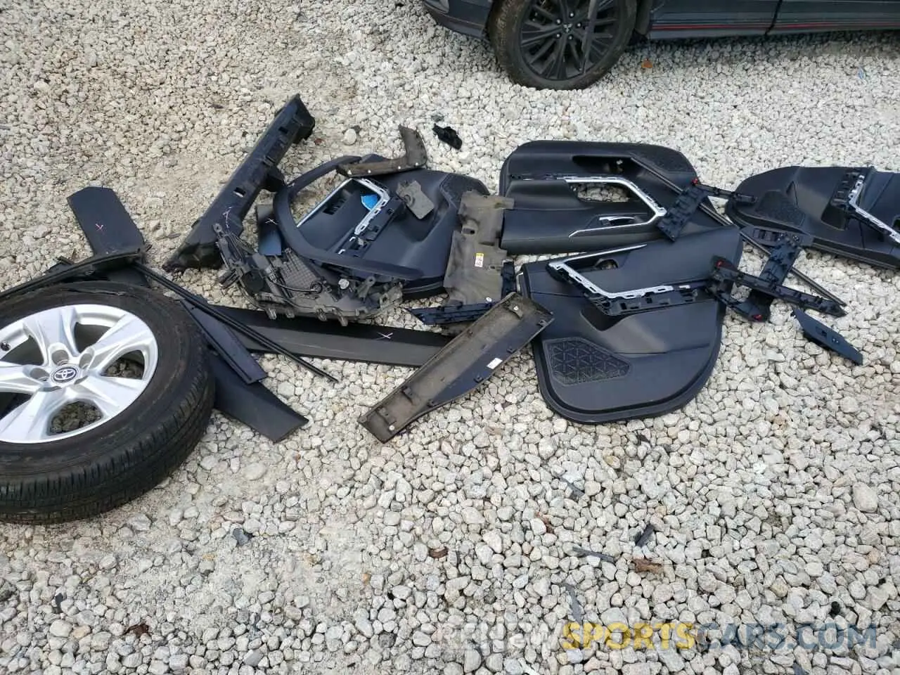 13 fotografías del automóvil dañado JTMW1RFV5MD064970 TOYOTA RAV4 2021