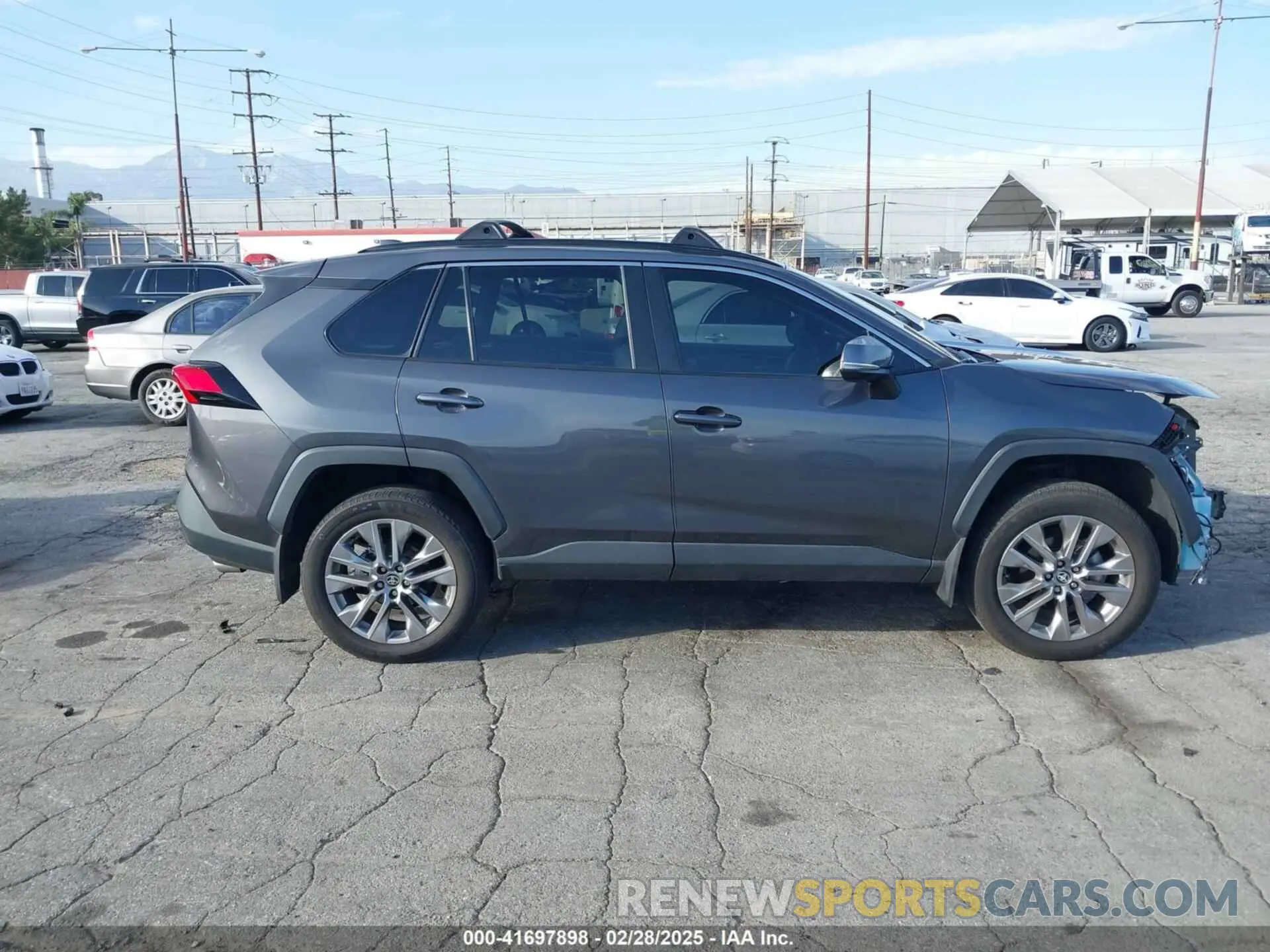 14 fotografías del automóvil dañado 2T3A1RFV0NW321158 TOYOTA RAV4 2022