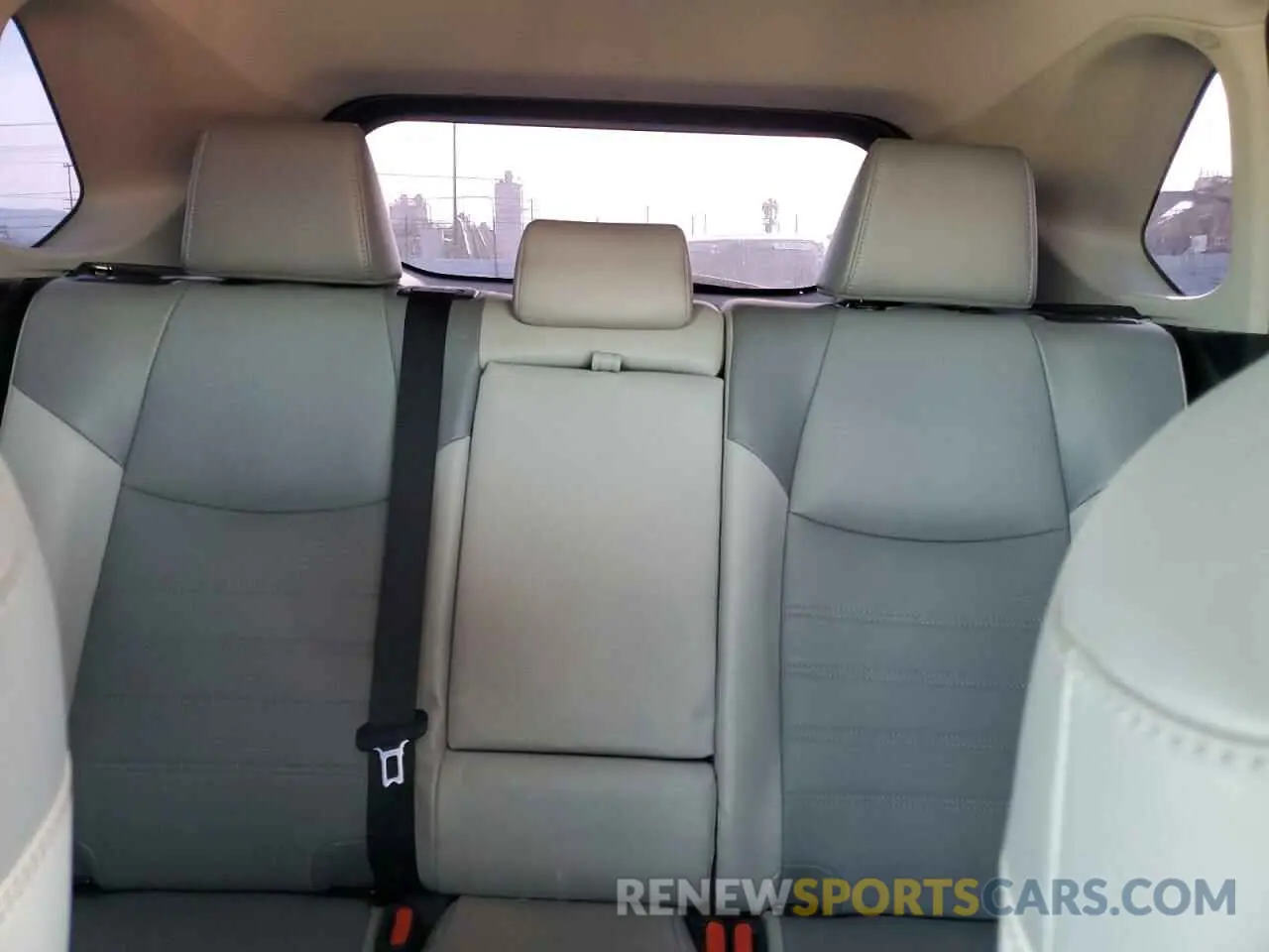 10 fotografías del automóvil dañado 2T3A1RFV3NC268618 TOYOTA RAV4 2022