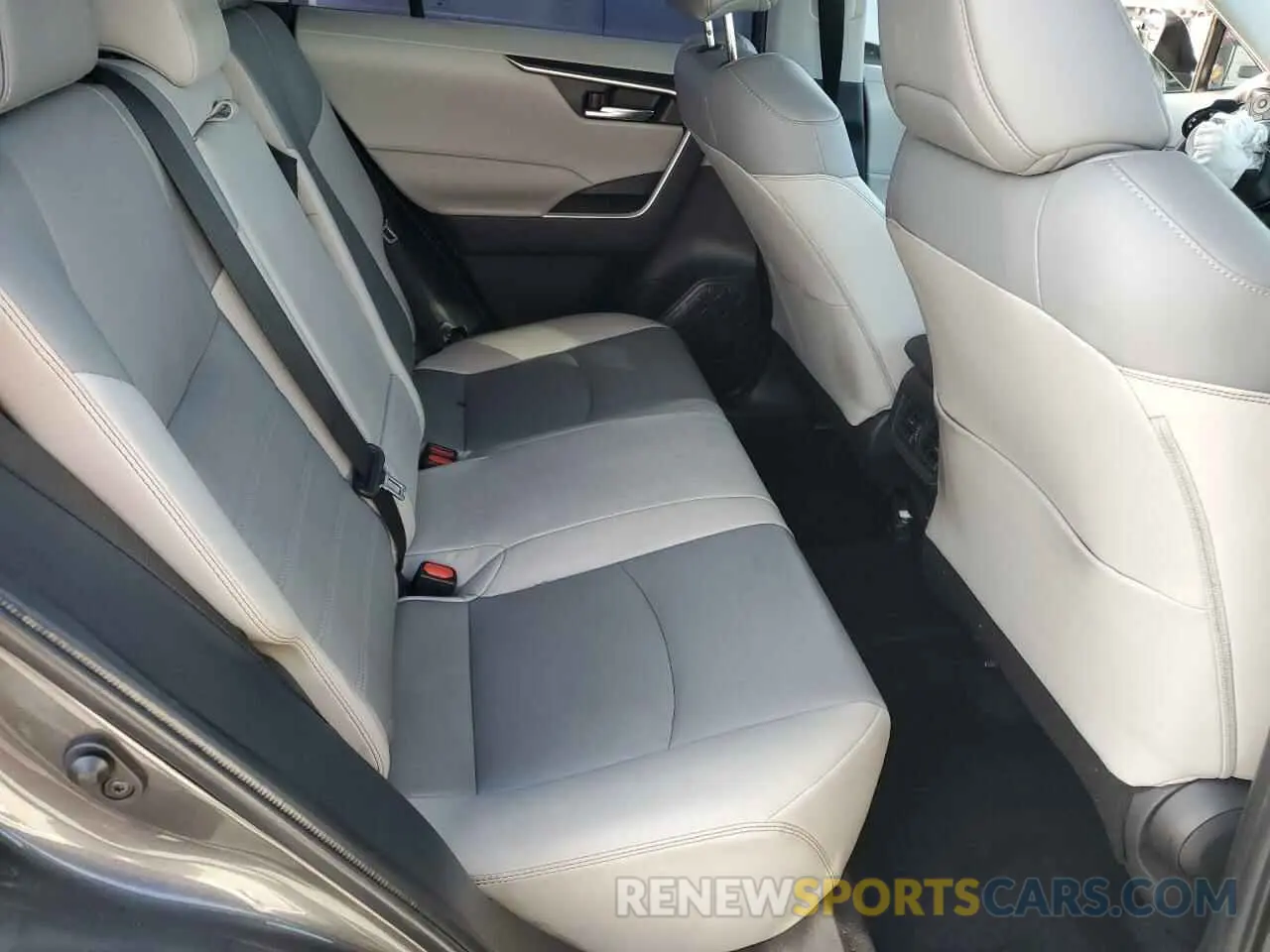 11 fotografías del automóvil dañado 2T3A1RFV3NC268618 TOYOTA RAV4 2022