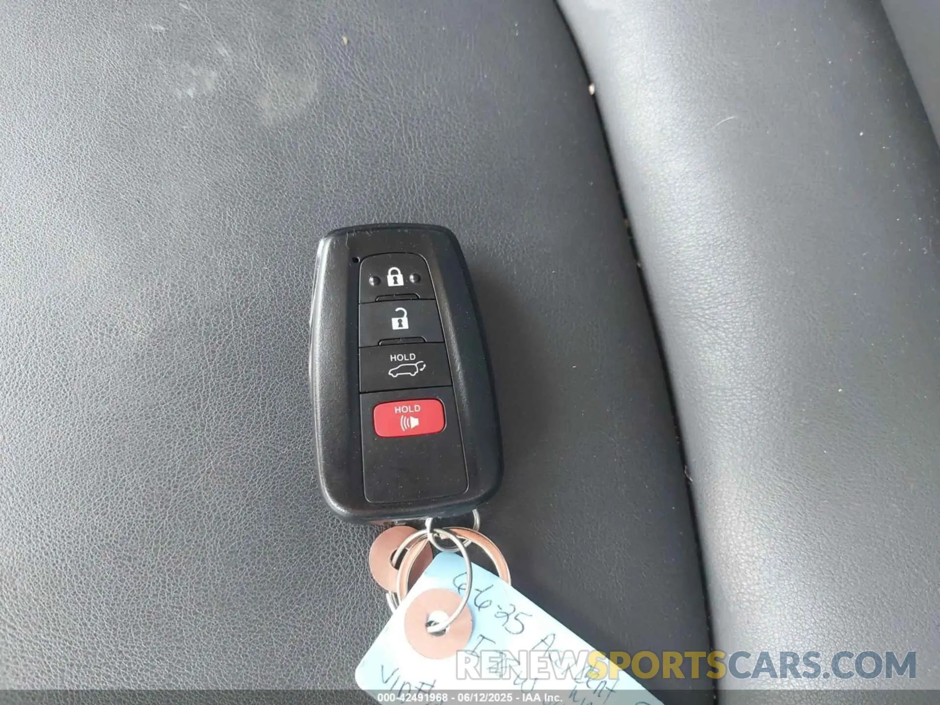 11 fotografías del automóvil dañado 2T3A1RFV4NC288327 TOYOTA RAV4 2022