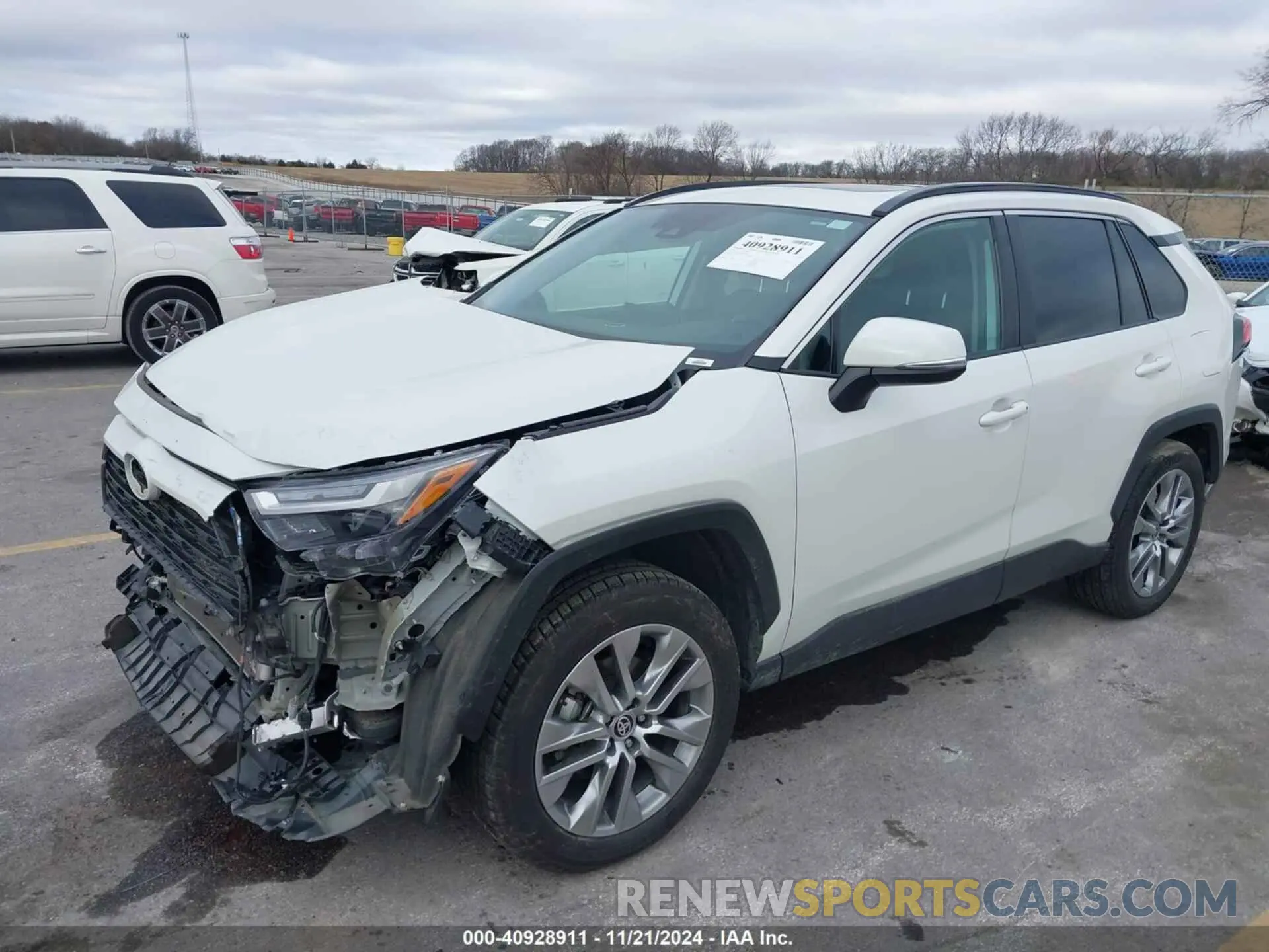 2 fotografías del automóvil dañado 2T3A1RFV5NW288674 TOYOTA RAV4 2022