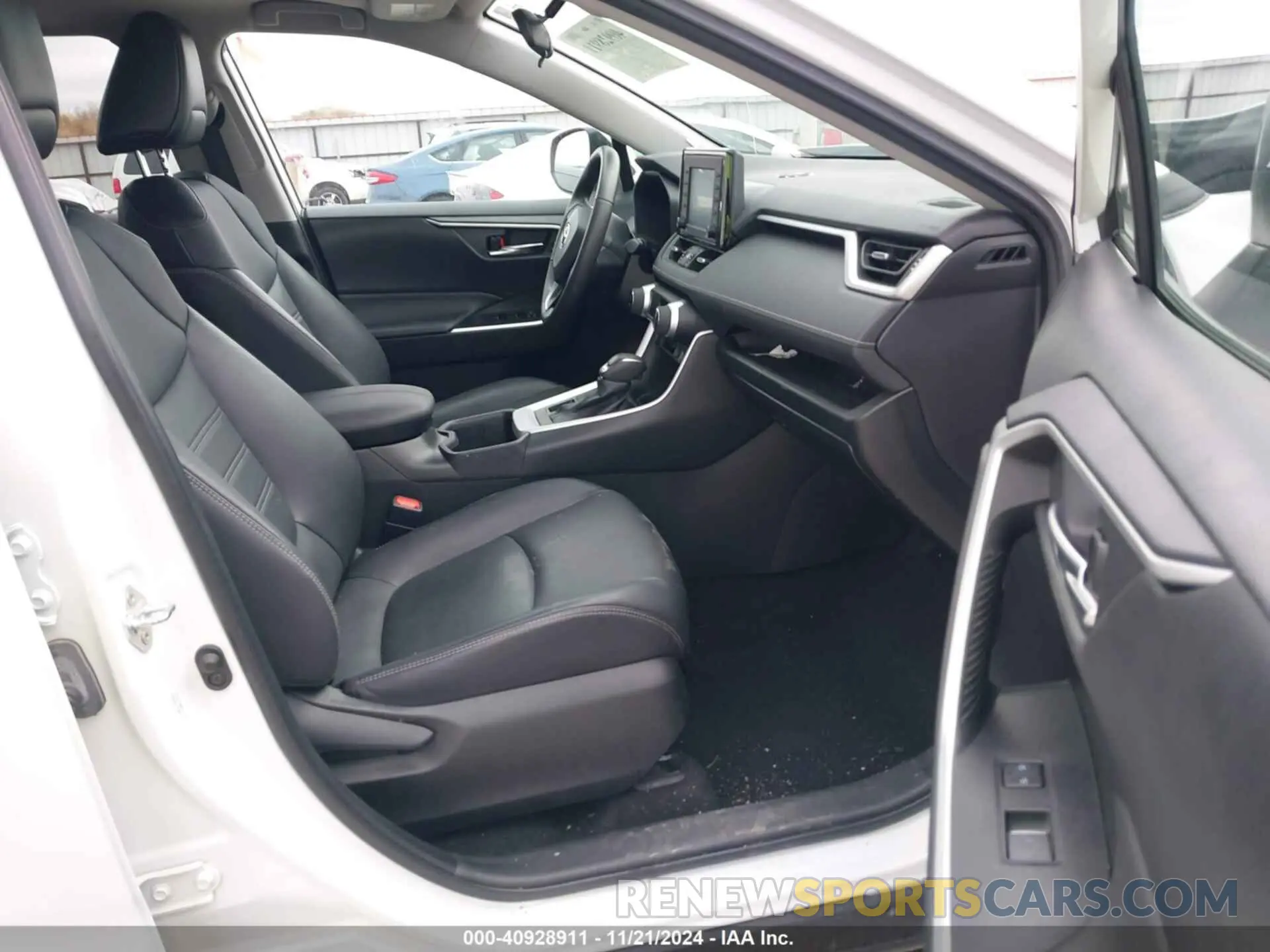 5 fotografías del automóvil dañado 2T3A1RFV5NW288674 TOYOTA RAV4 2022