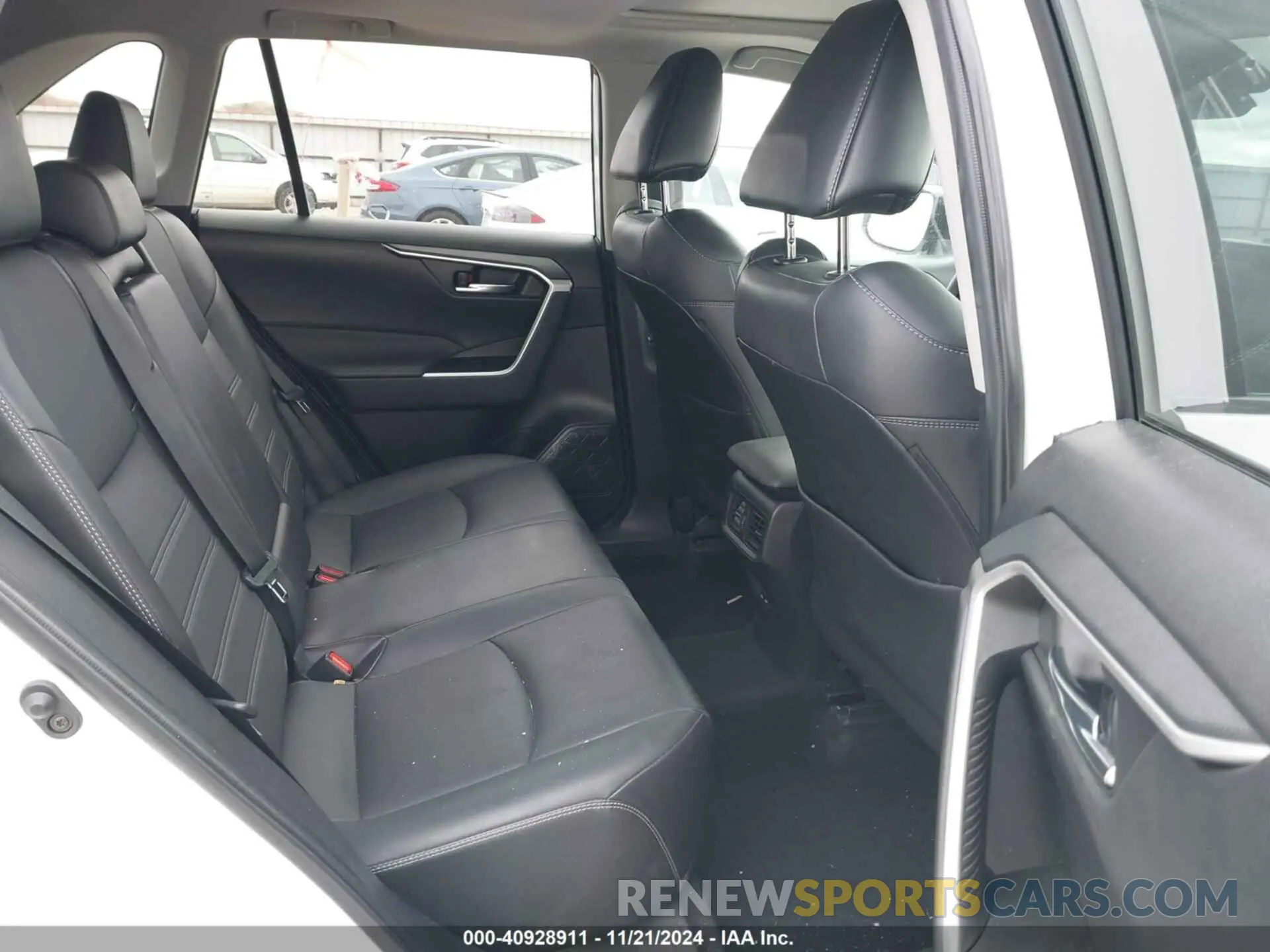 8 fotografías del automóvil dañado 2T3A1RFV5NW288674 TOYOTA RAV4 2022
