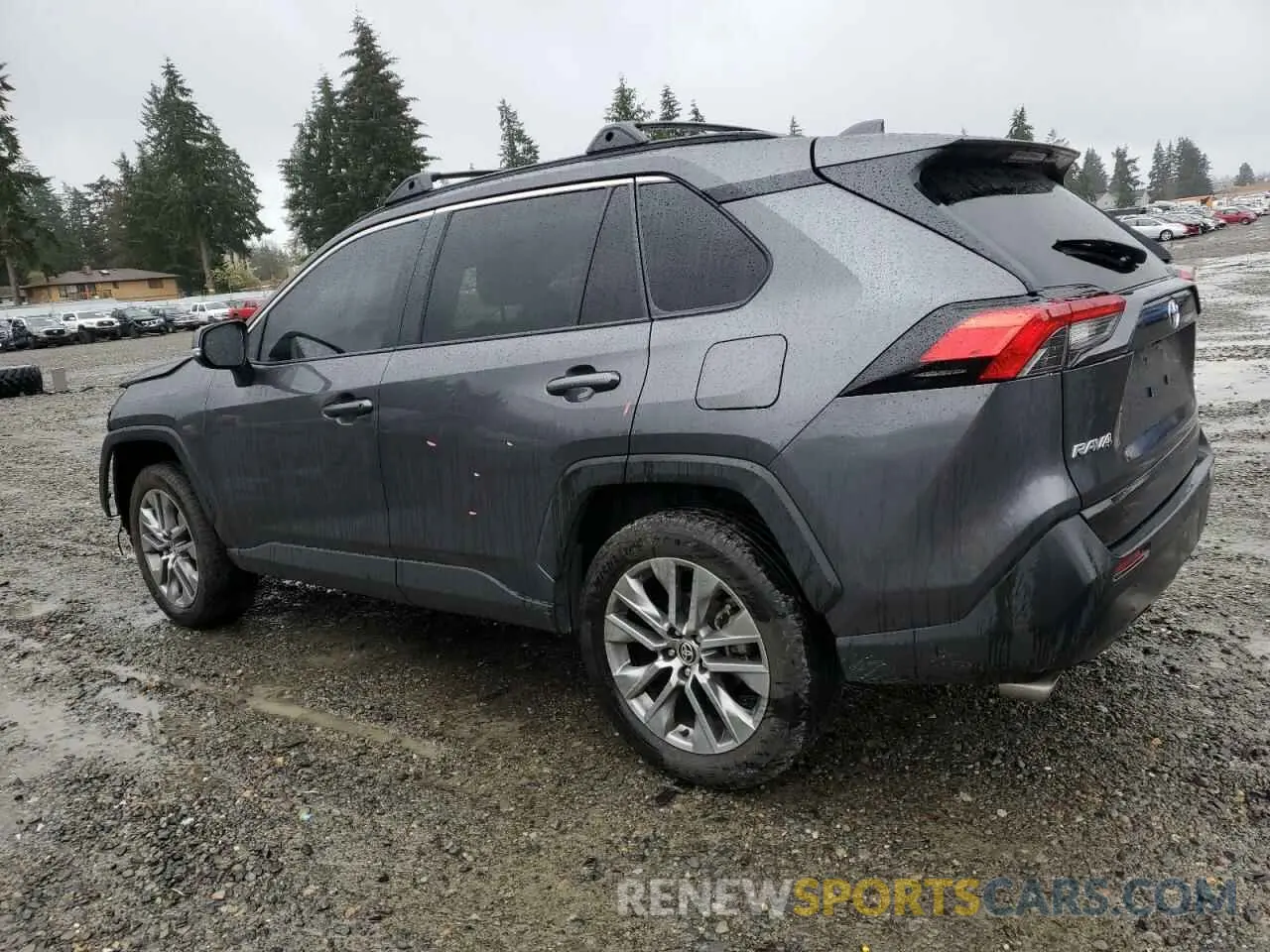 2 fotografías del automóvil dañado 2T3A1RFV8NC317649 TOYOTA RAV4 2022