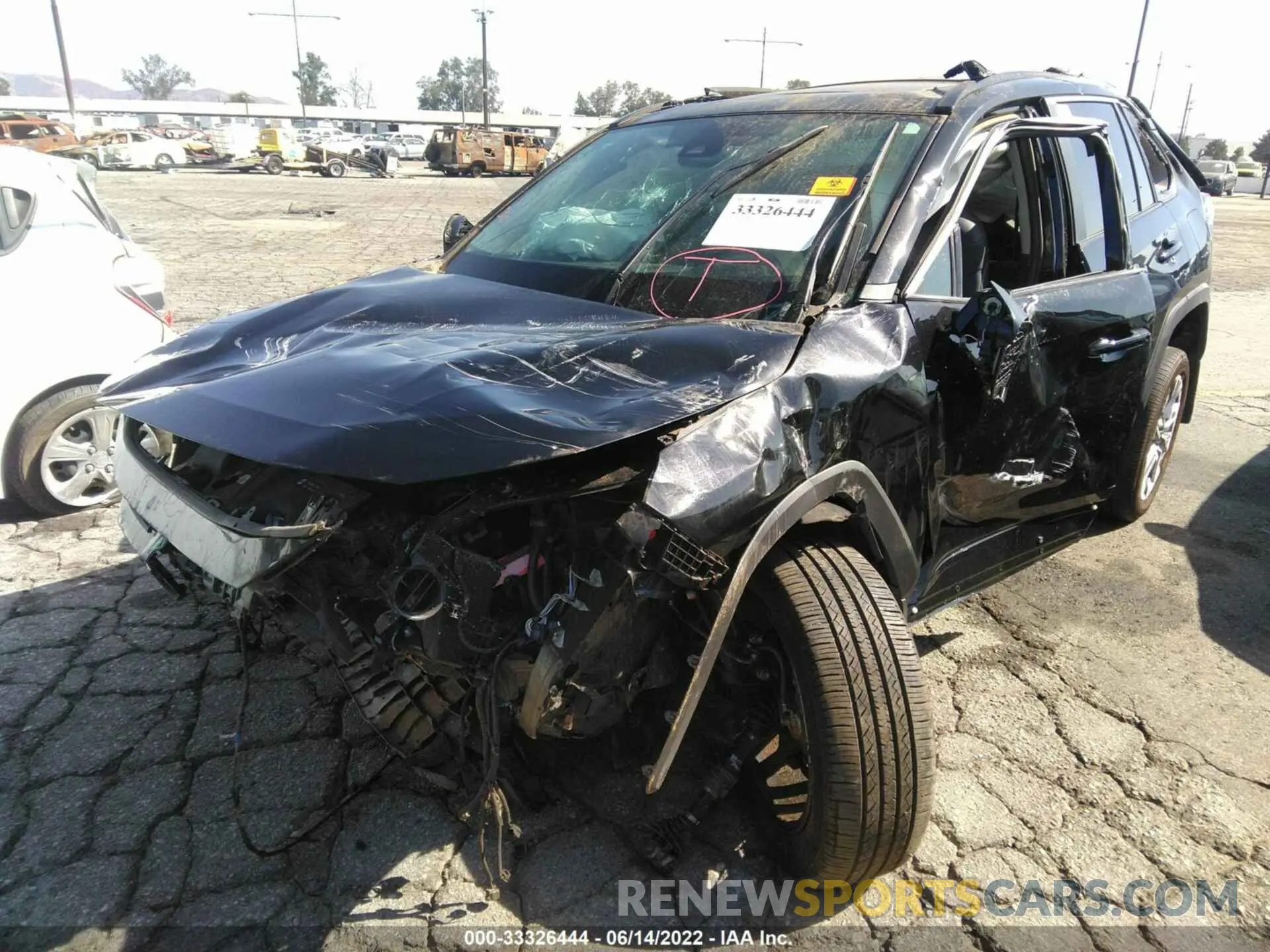 2 fotografías del automóvil dañado 2T3C1RFV0NC179422 TOYOTA RAV4 2022