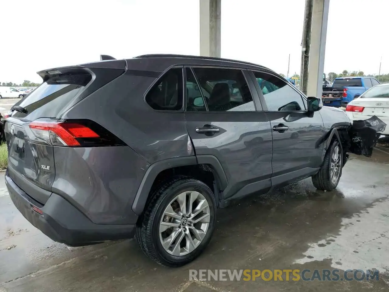 3 fotografías del automóvil dañado 2T3C1RFV0NC212984 TOYOTA RAV4 2022