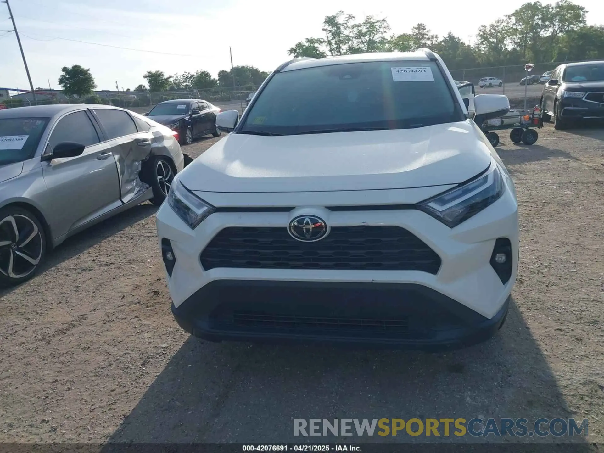 12 fotografías del automóvil dañado 2T3C1RFV1NW235608 TOYOTA RAV4 2022