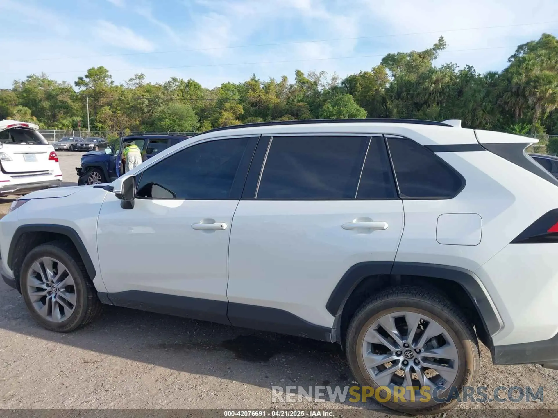 14 fotografías del automóvil dañado 2T3C1RFV1NW235608 TOYOTA RAV4 2022