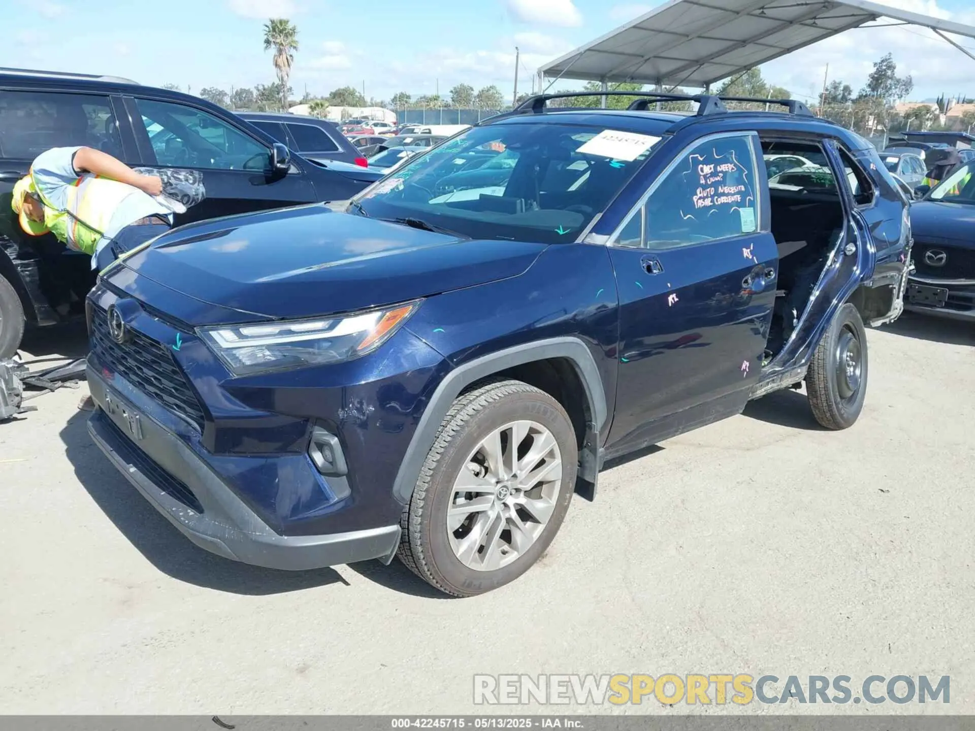 2 fotografías del automóvil dañado 2T3C1RFV2NW191537 TOYOTA RAV4 2022