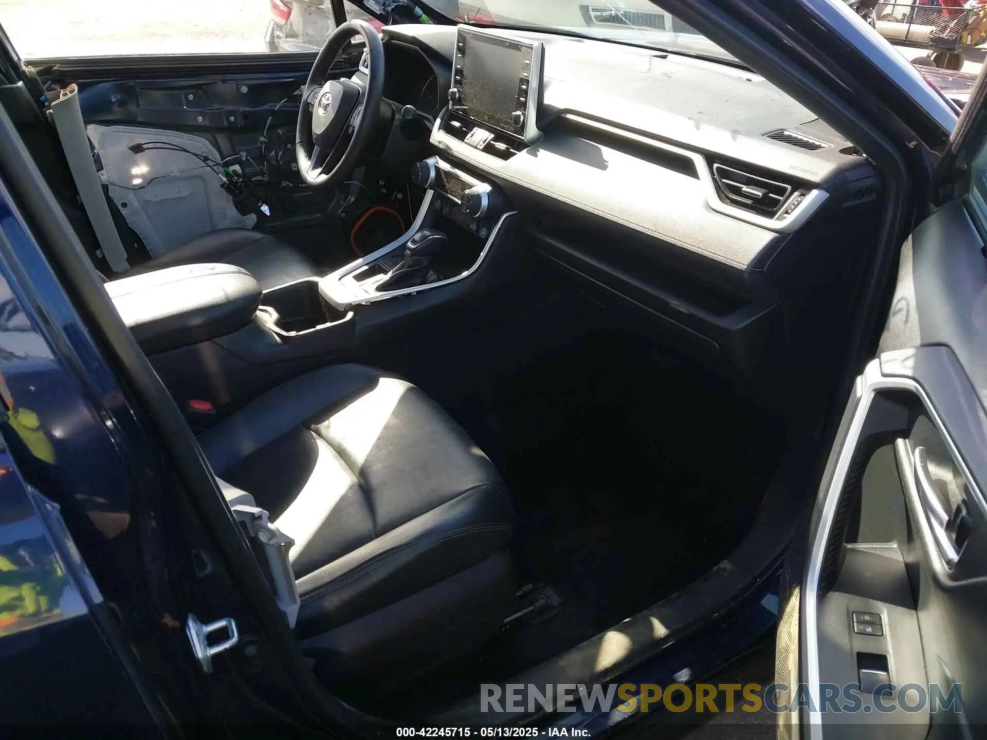 5 fotografías del automóvil dañado 2T3C1RFV2NW191537 TOYOTA RAV4 2022