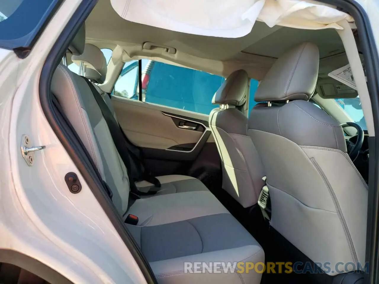 11 fotografías del automóvil dañado 2T3C1RFV2NW226464 TOYOTA RAV4 2022