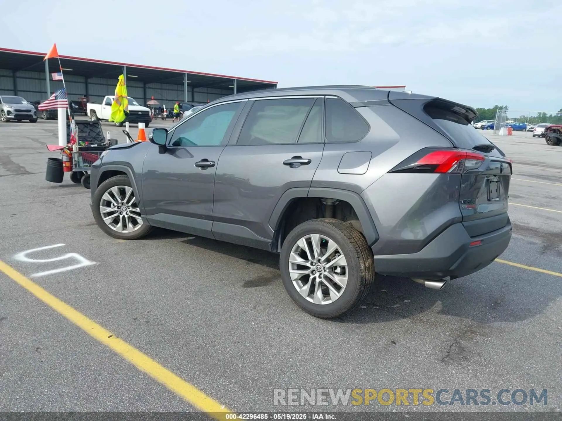 3 fotografías del automóvil dañado 2T3C1RFV3NC186168 TOYOTA RAV4 2022