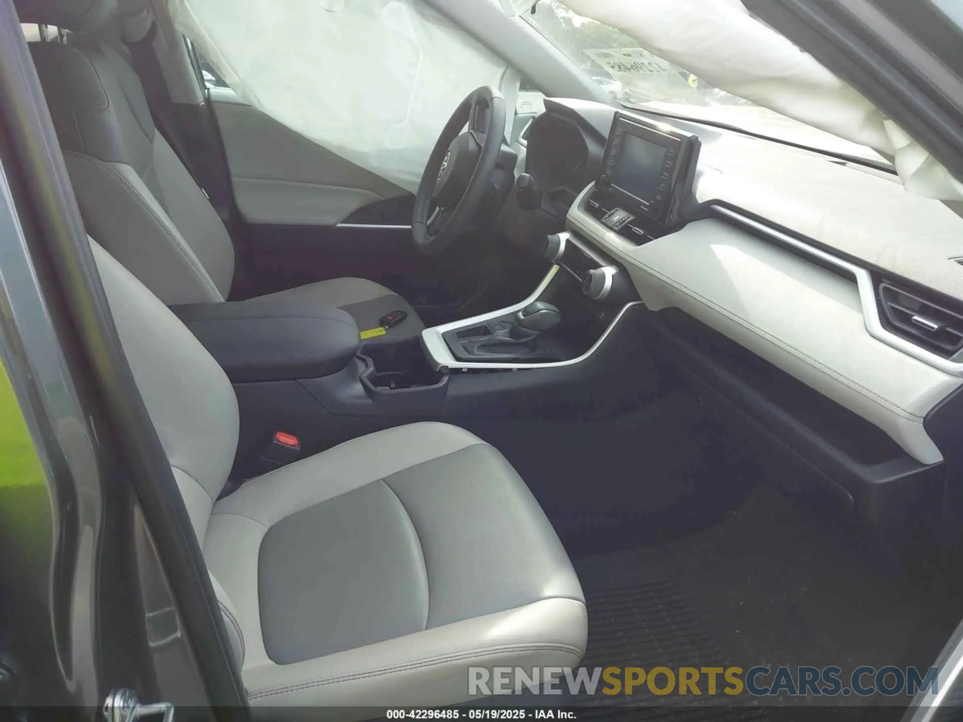 5 fotografías del automóvil dañado 2T3C1RFV3NC186168 TOYOTA RAV4 2022