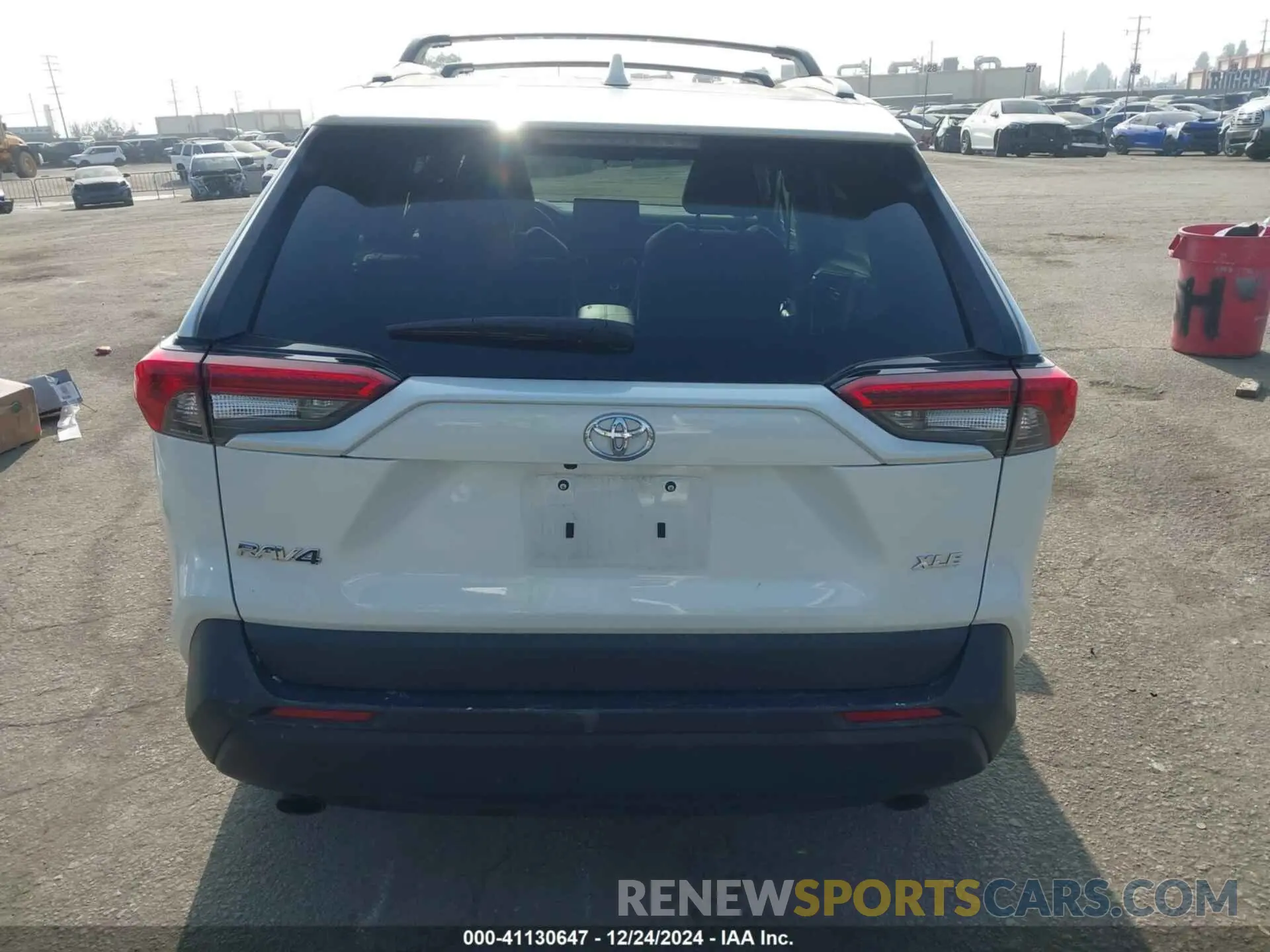 16 fotografías del automóvil dañado 2T3C1RFV3NW228479 TOYOTA RAV4 2022