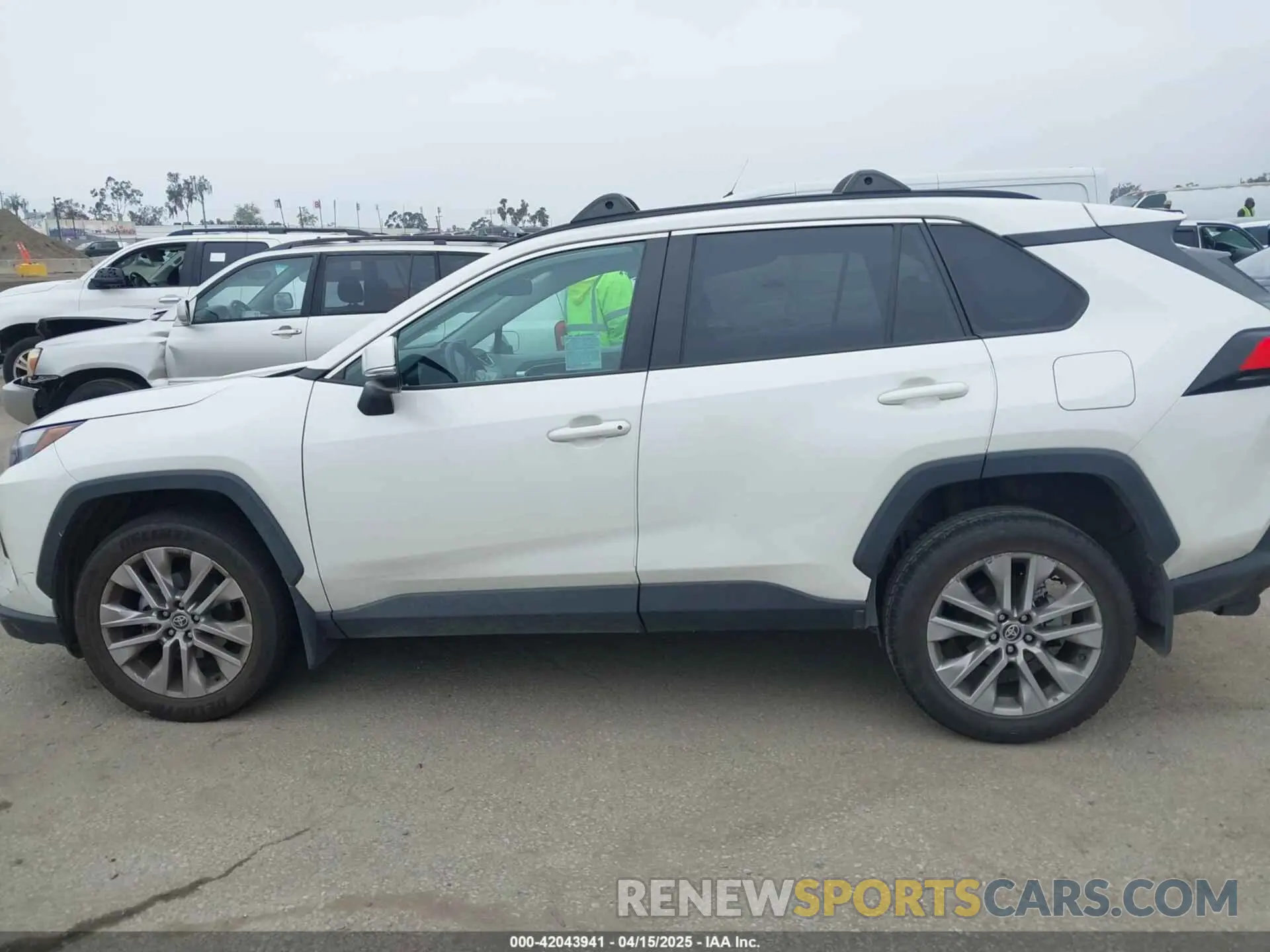 14 fotografías del automóvil dañado 2T3C1RFV3NW231009 TOYOTA RAV4 2022
