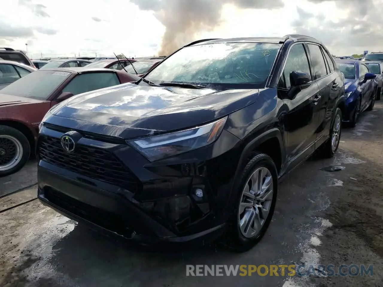 2 fotografías del automóvil dañado 2T3C1RFV9NC193030 TOYOTA RAV4 2022