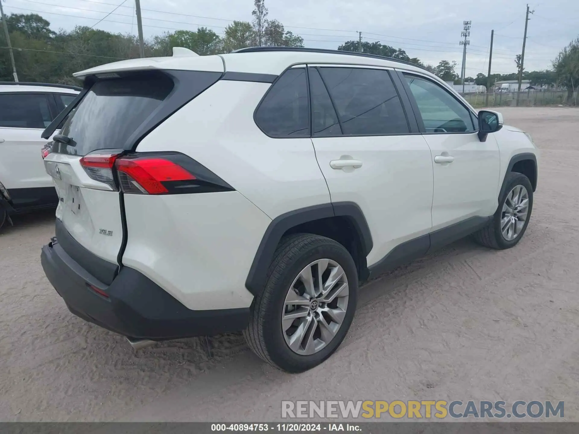 4 fotografías del automóvil dañado 2T3C1RFV9NW203697 TOYOTA RAV4 2022