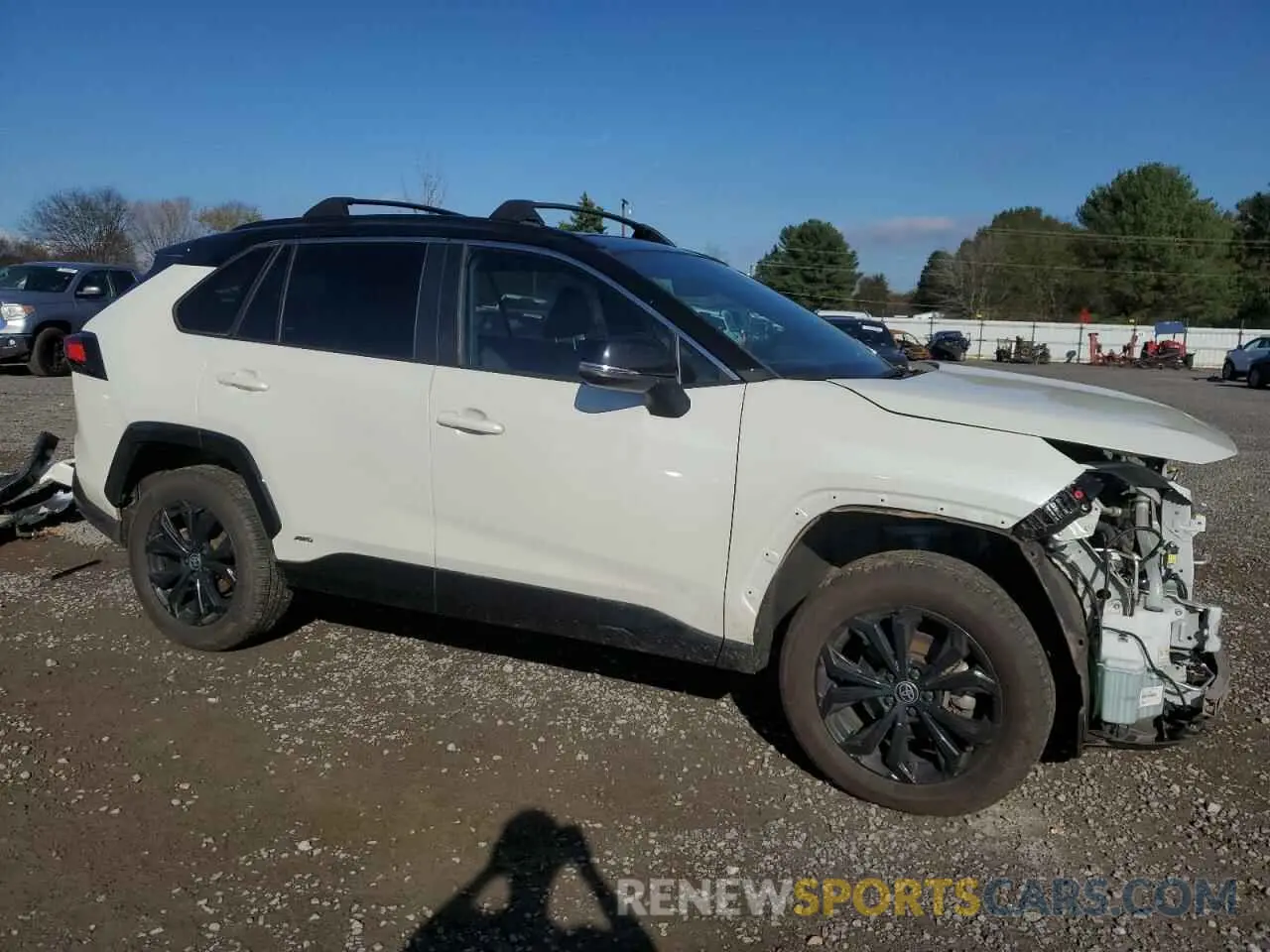 4 fotografías del automóvil dañado 2T3E6RFV8NW030166 TOYOTA RAV4 2022