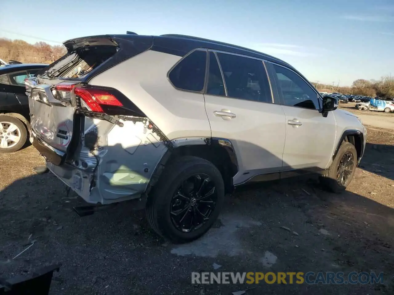 3 fotografías del automóvil dañado 2T3E6RFV8NW034444 TOYOTA RAV4 2022