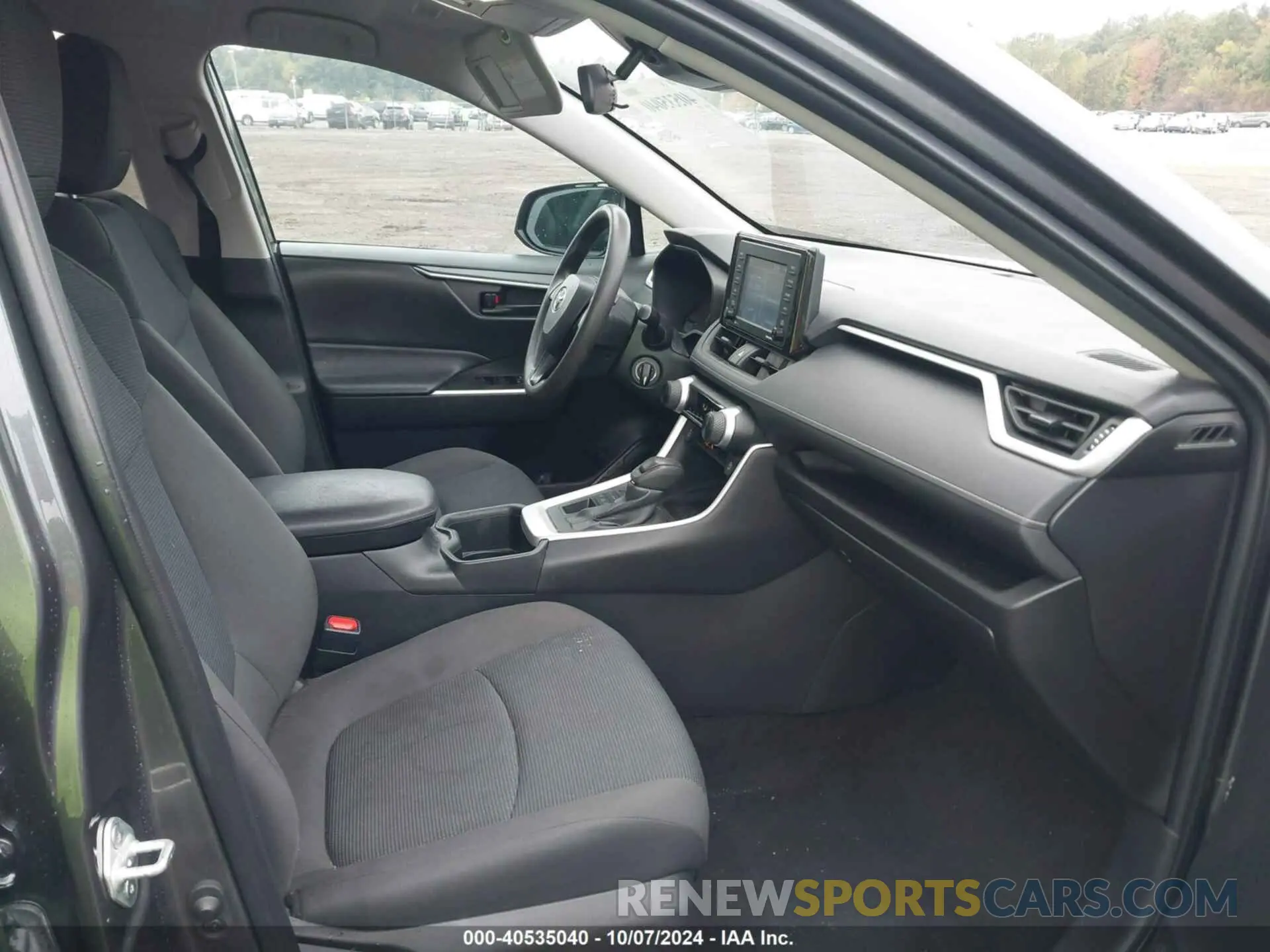 5 fotografías del automóvil dañado 2T3F1RFV1NW263860 TOYOTA RAV4 2022
