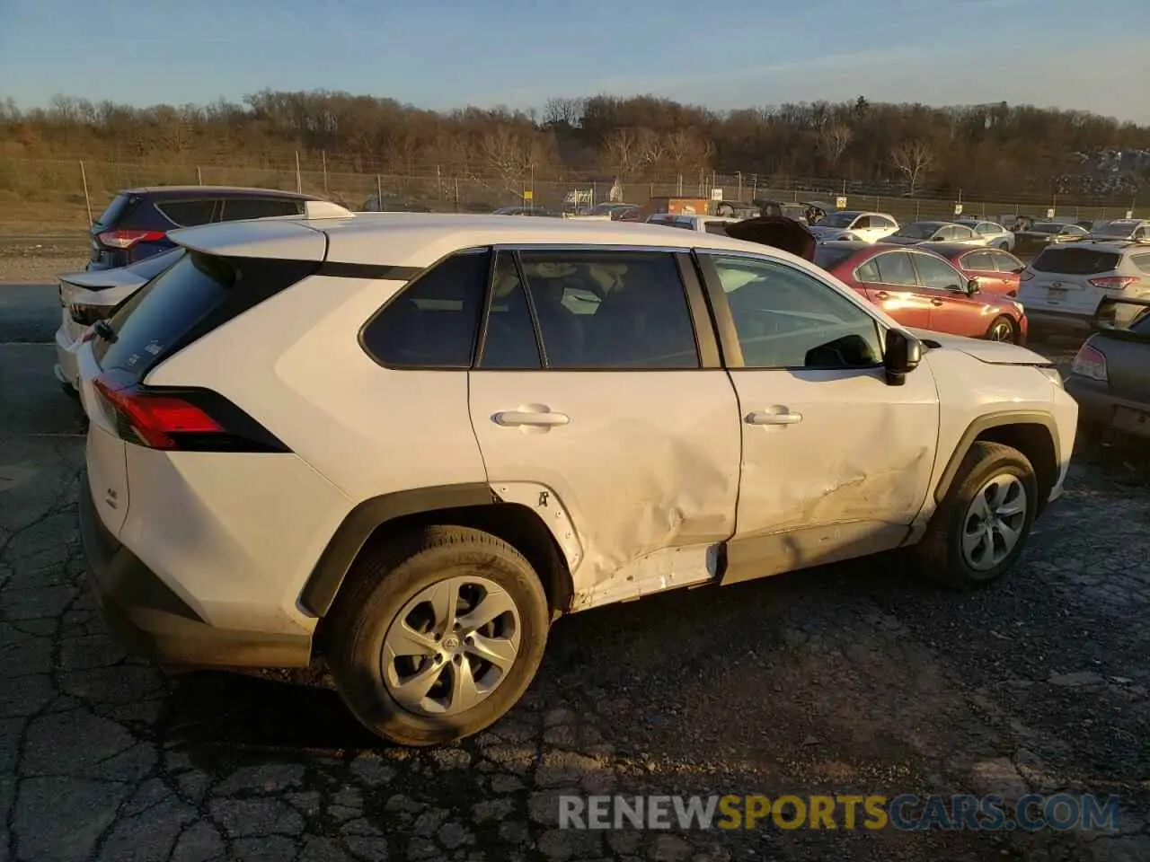 3 fotografías del automóvil dañado 2T3F1RFV2NC258782 TOYOTA RAV4 2022