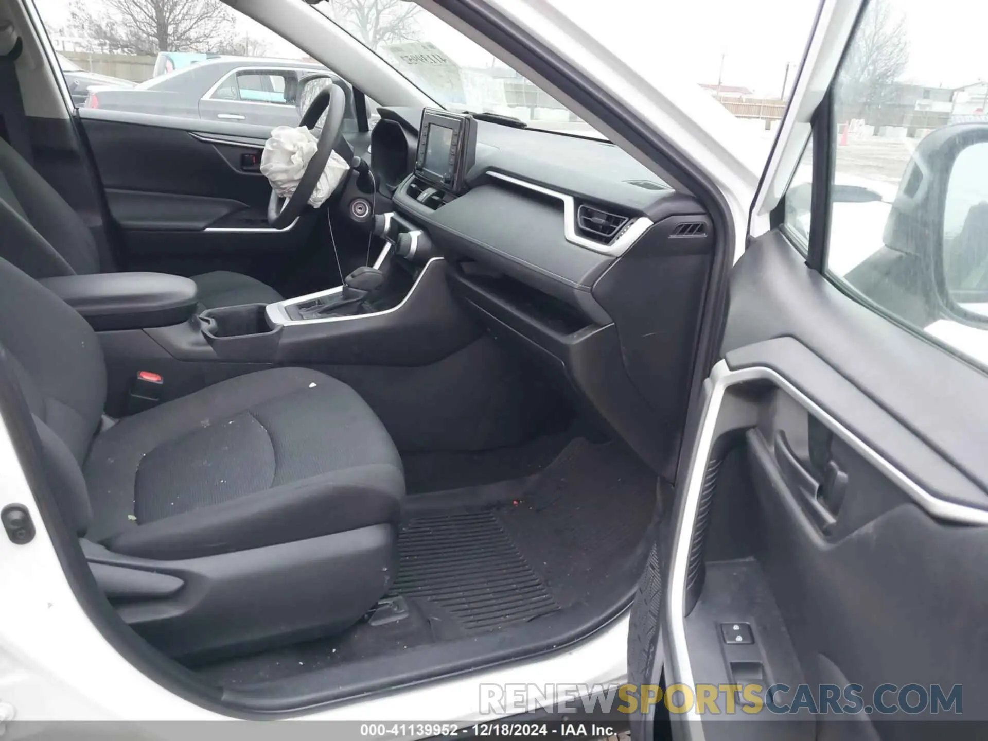 5 fotografías del automóvil dañado 2T3F1RFV6NW292321 TOYOTA RAV4 2022
