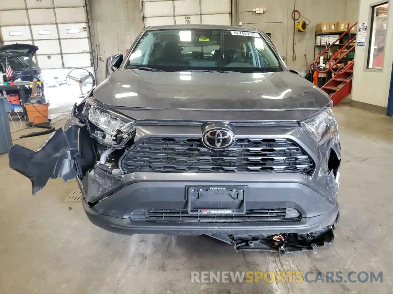 5 fotografías del automóvil dañado 2T3F1RFV8NC314904 TOYOTA RAV4 2022