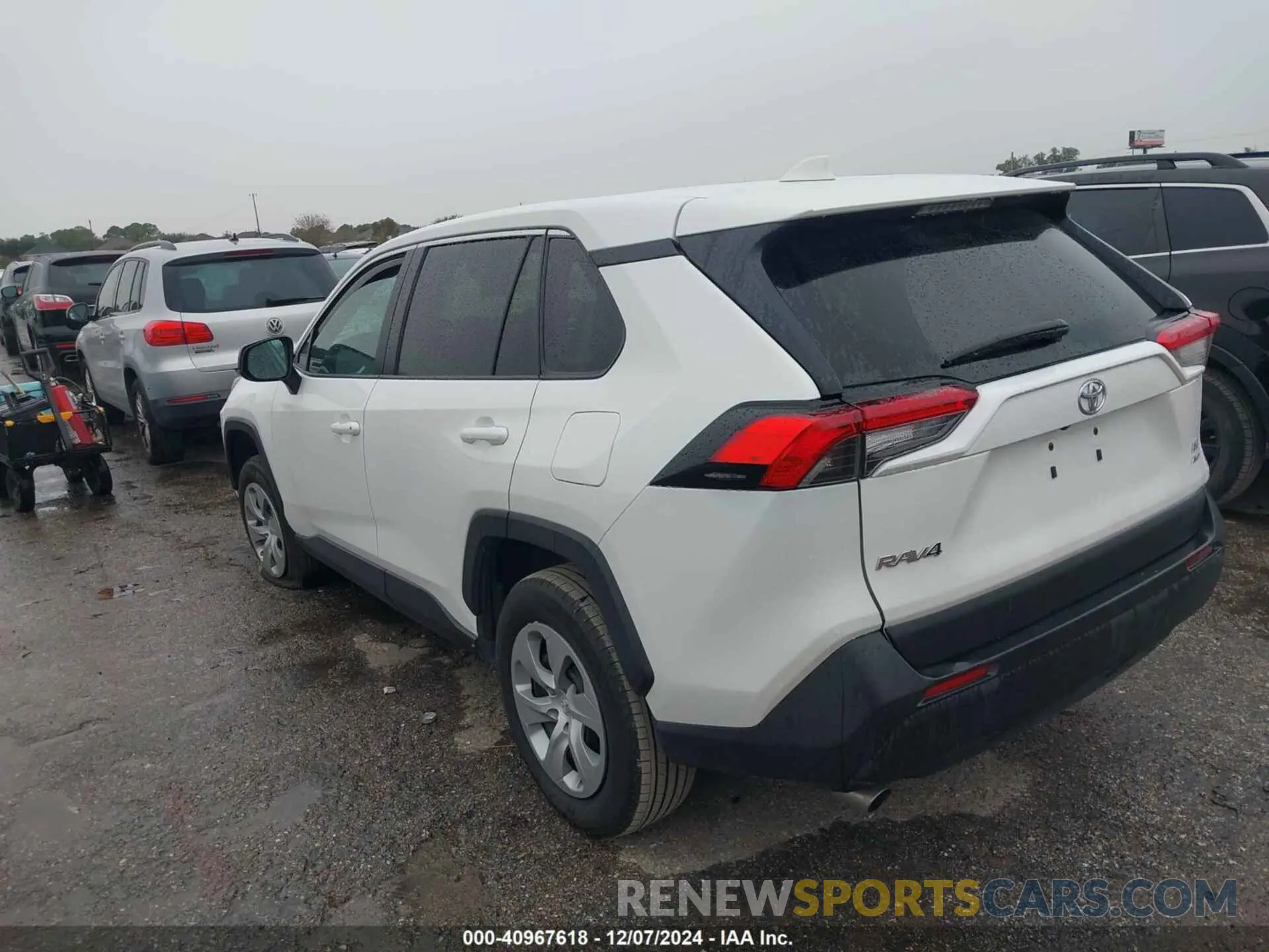 3 fotografías del automóvil dañado 2T3F1RFVXNW290734 TOYOTA RAV4 2022