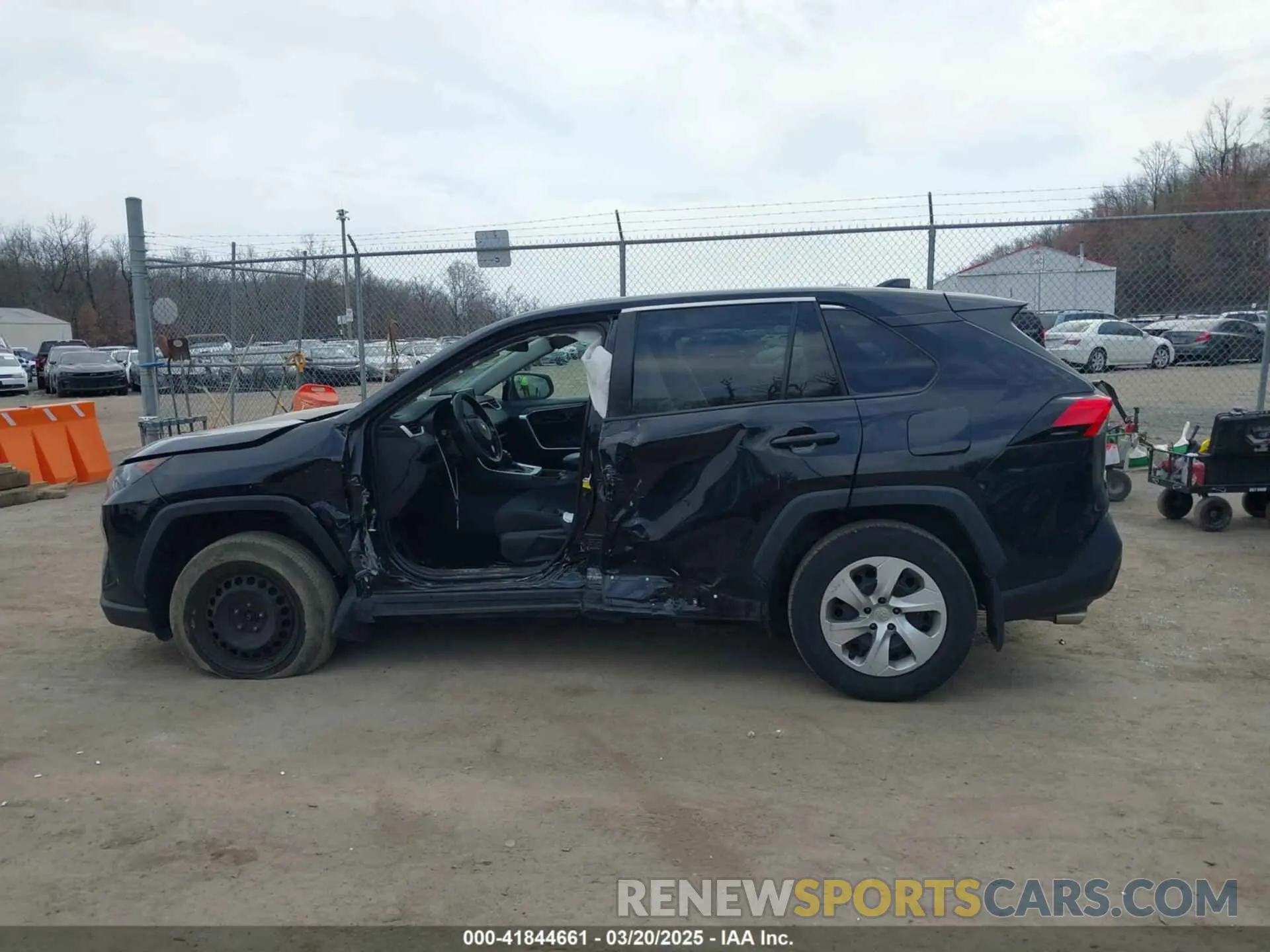 14 fotografías del automóvil dañado 2T3F1RFVXNW294573 TOYOTA RAV4 2022
