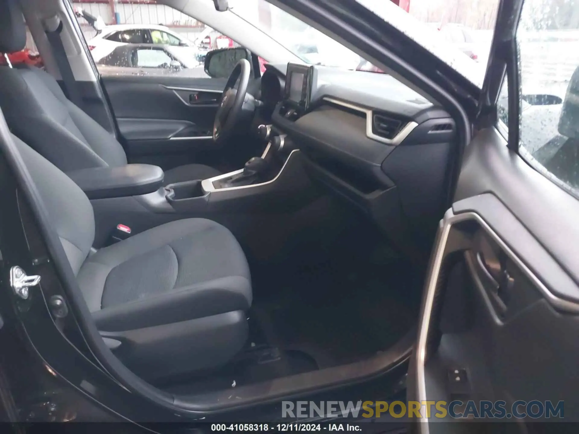 5 fotografías del automóvil dañado 2T3G1RFV3NW280440 TOYOTA RAV4 2022